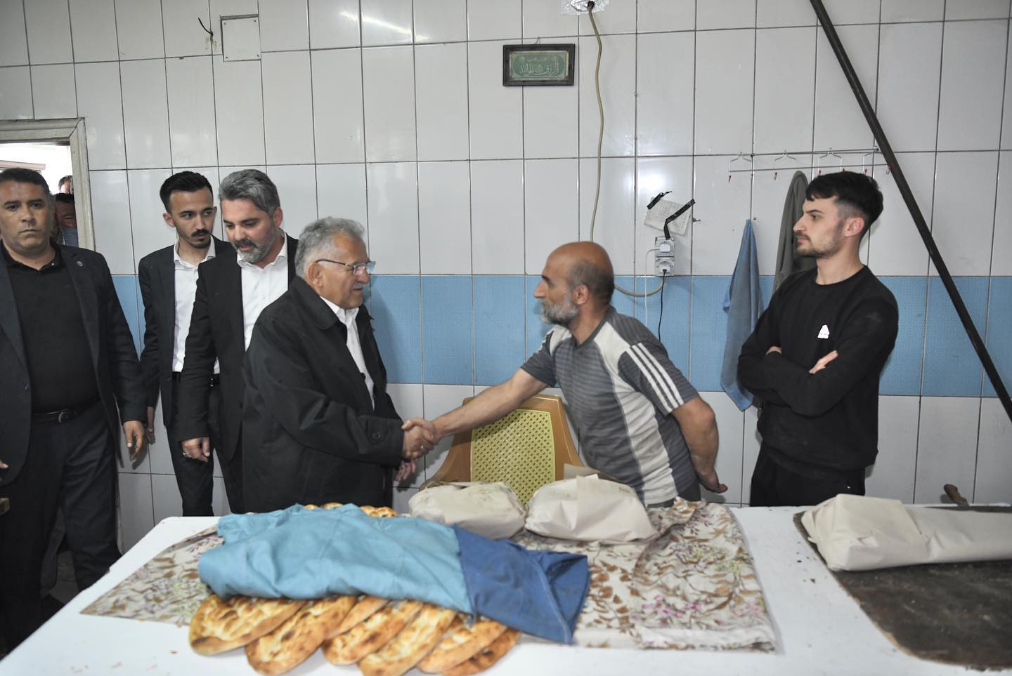 Başkan Büyükkılıç’a Büyüktuzhisar ve Karakaya’da Coşkulu Karşılama