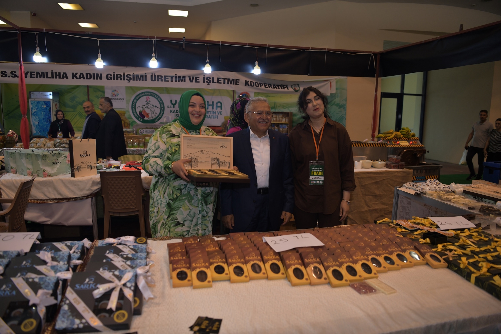 Başkan Büyükkılıç’a Üreten Kadınlardan Teşekkür