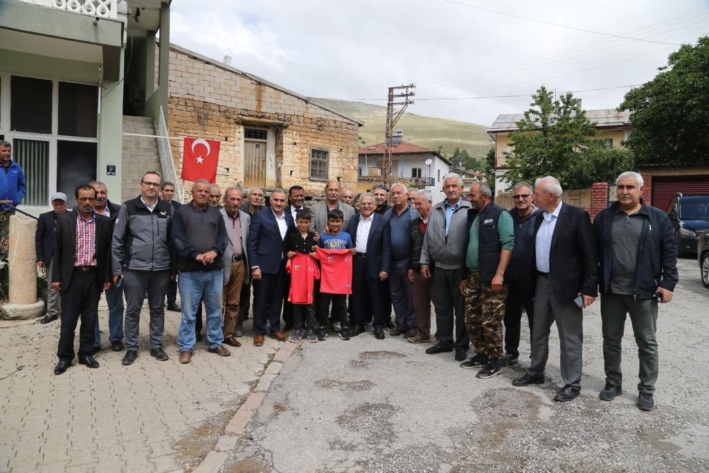 Başkan Büyükkılıç’tan Develi Ve Yahyalı’ya “Geçmiş Olsun” Ziyareti