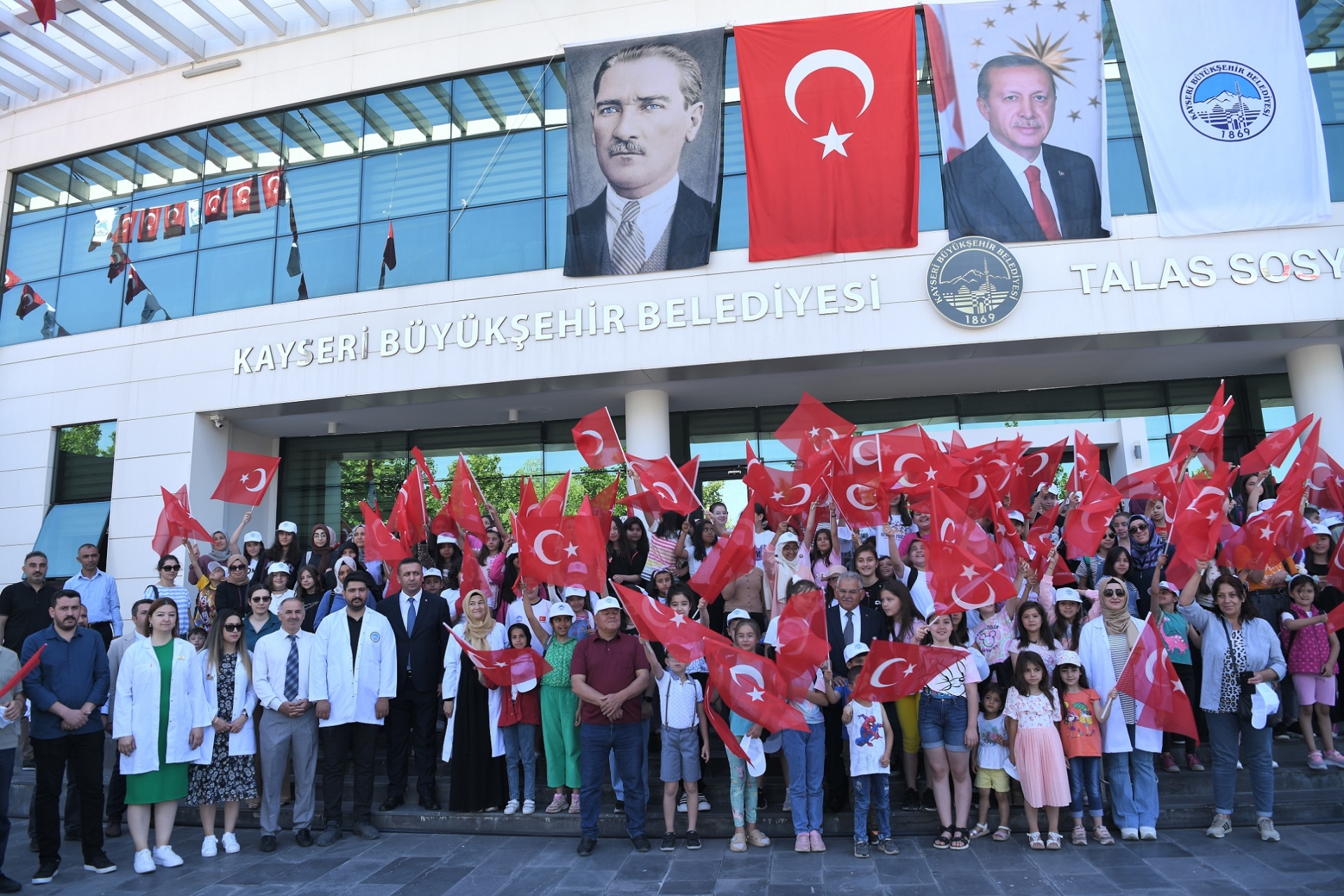 Büyükşehir’in KAYMEK Yaz Okulları’nda Dolu Dolu Program