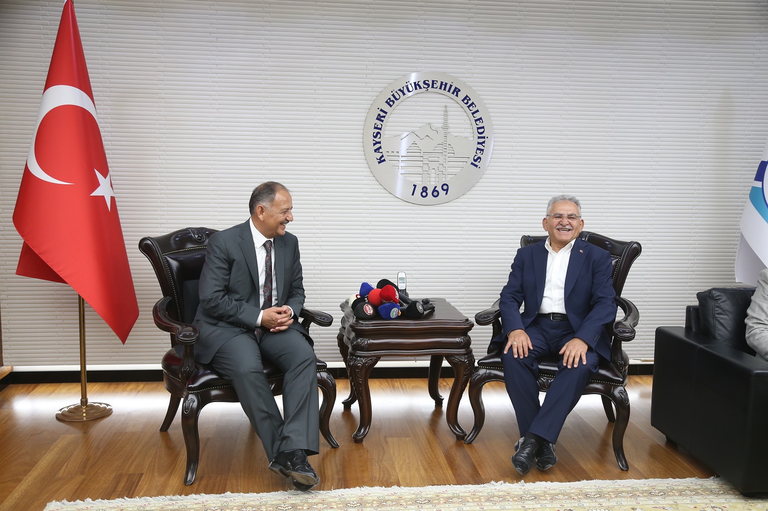Bakan Özhaseki: “Kayseri’de Yaşayan Herkes Belediyelerimiz İle İftihar Etsin”