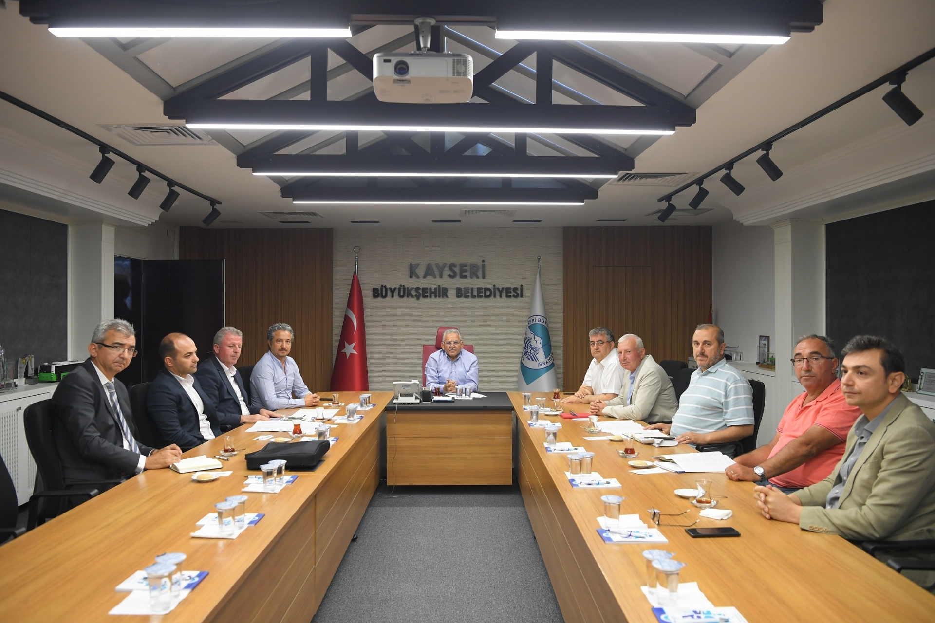 Başkan Büyükkılıç’tan “Ulaşım” Zirvesi