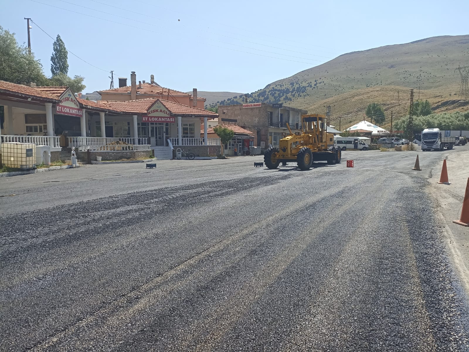 Büyükşehir’den Kırsalda “Asfalt” Çalışması