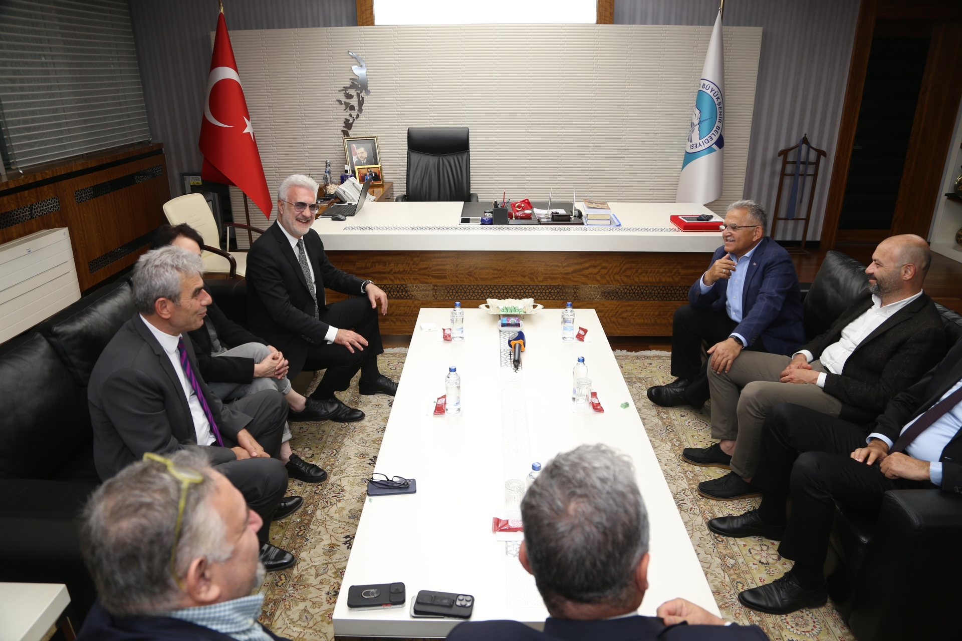Başkan Büyükkılıç, Devlet Tiyatroları Genel Müdürü Karadağlı’yı Ağırladı
