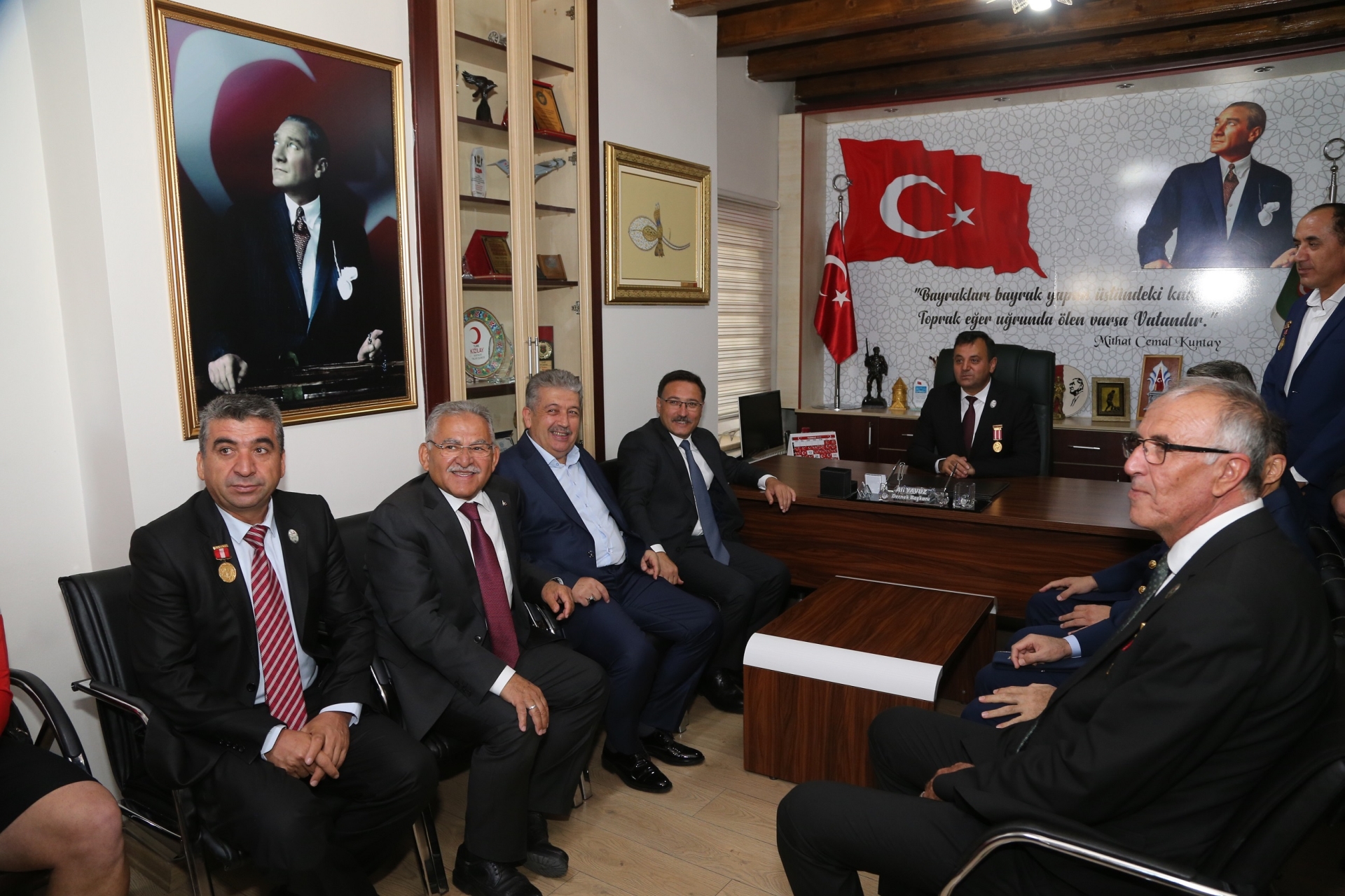 Vali Çiçek ve Başkan Büyükkılıç, Gaziler Günü’nü Kutladı
