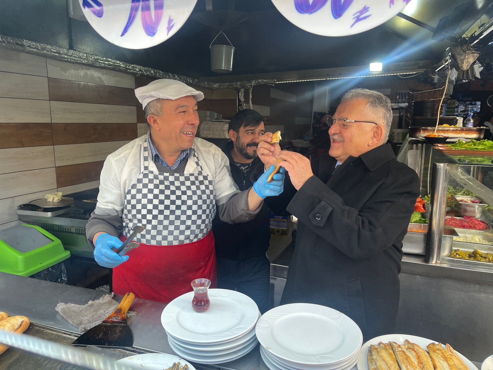 Başkan Büyükkılıç’tan Balıkçı Esnafına Ziyaret