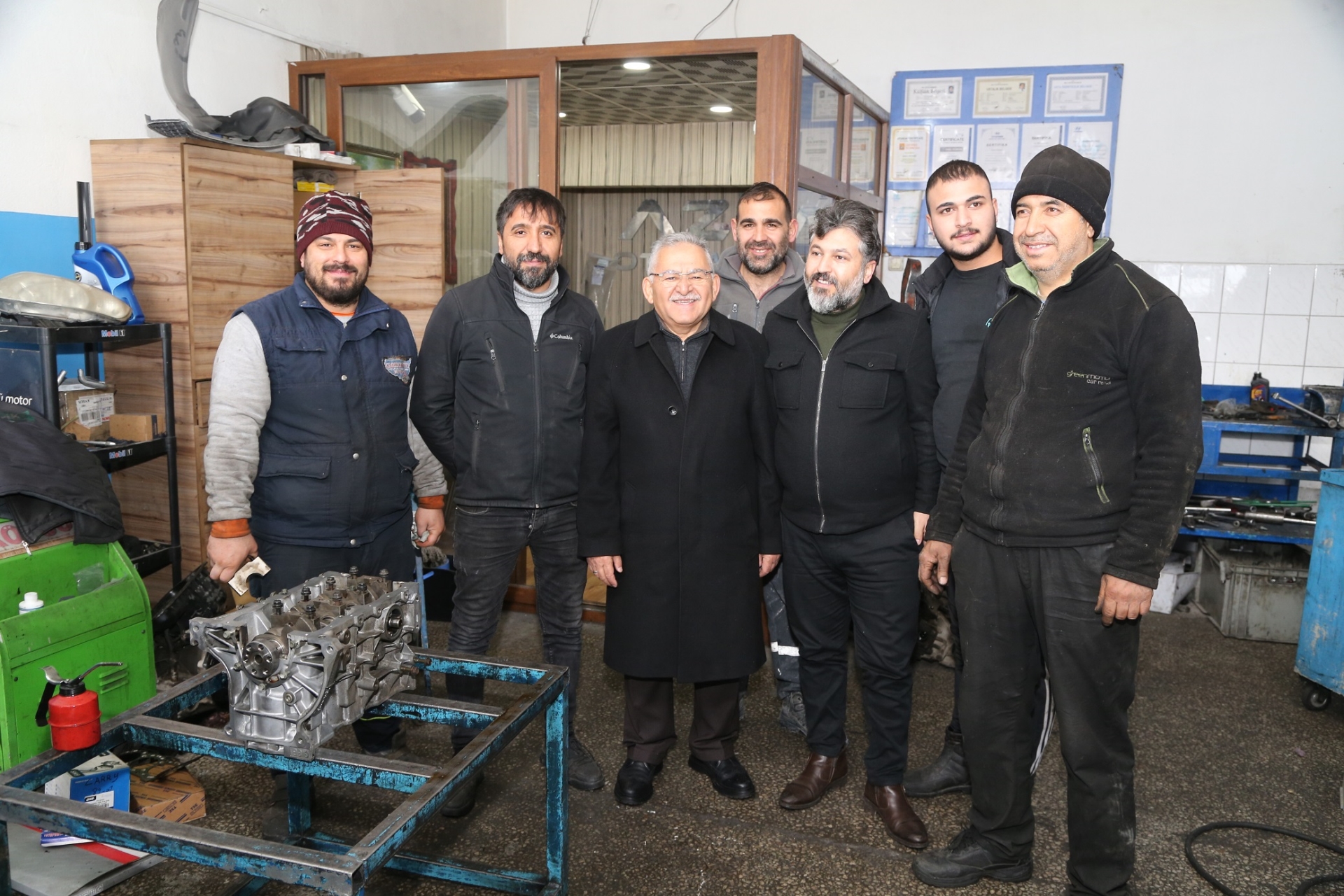 Esnaf Dostu Başkan Büyükkılıç, Sanayi Esnafını Ziyaret Etti