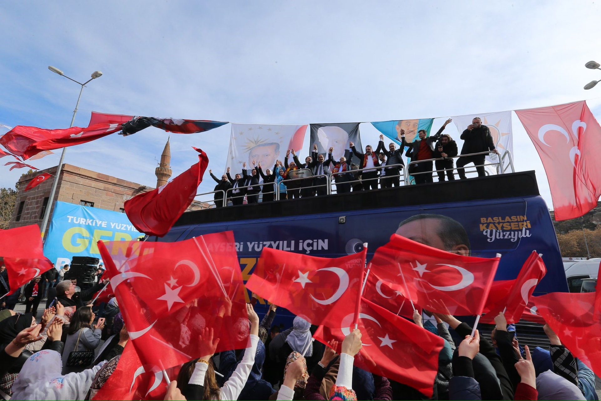Başkan Büyükkılıç, İncesu’dan Seslendi: “Hizmete Sevdalıyım”