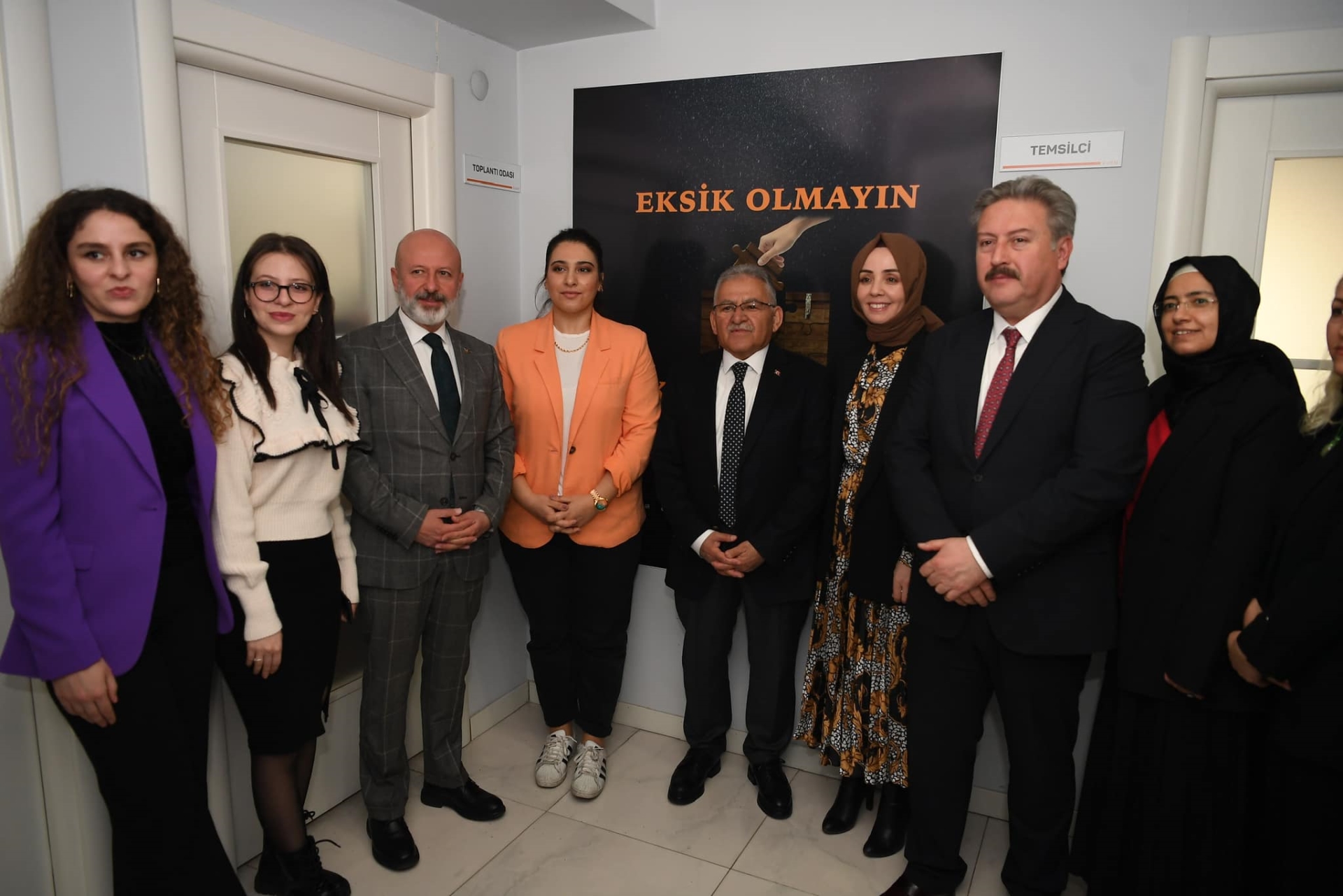 Başkan Büyükkılıç, KADEM Yönetimi ile Bir Araya Geldi
