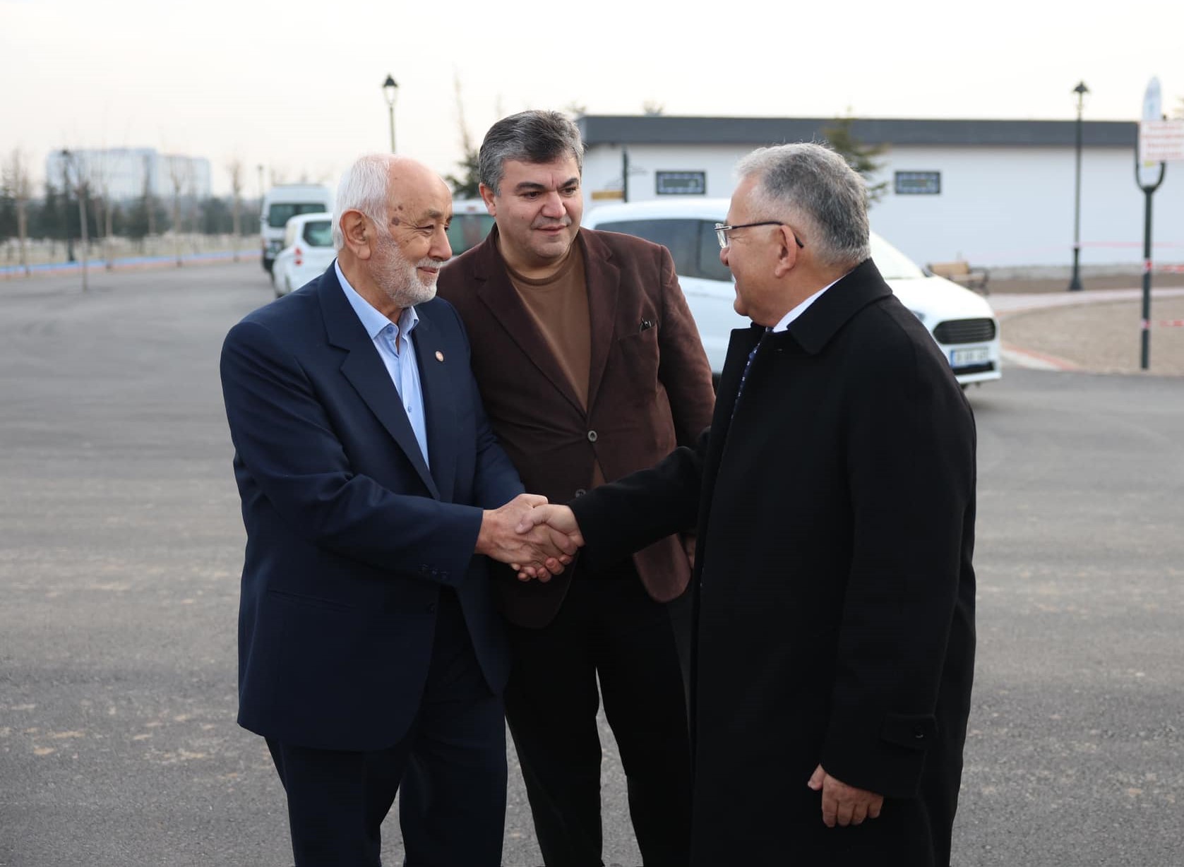 Başkan Büyükkılıç, Kayseri Gönüllü Kültür Kuruluşları Temsilcileriyle Buluştu