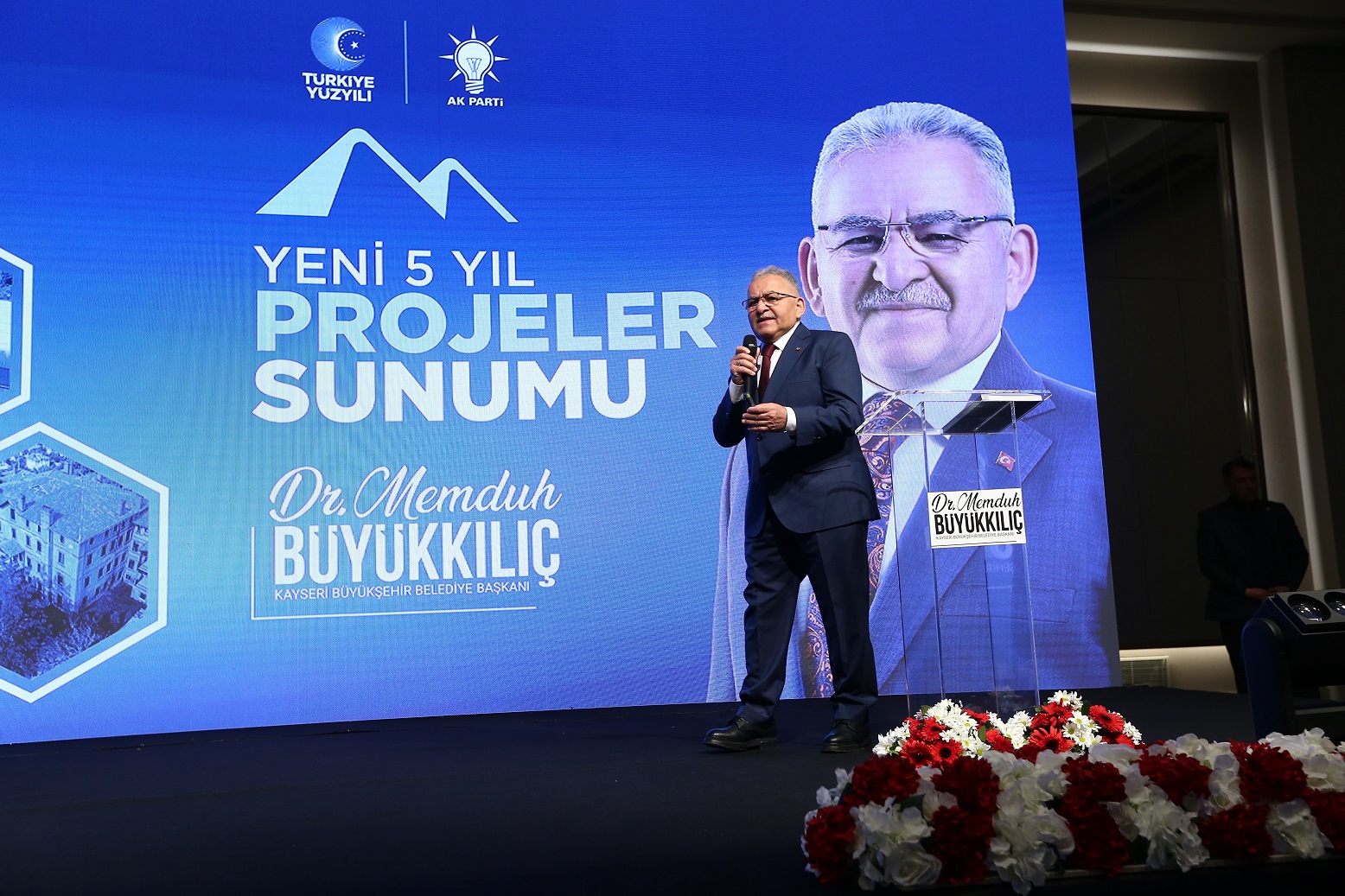 Başkan Büyükkılıç’tan Yeni Dönemde de Gönüllere Dokunacak Sosyal Hizmet Projeleri
