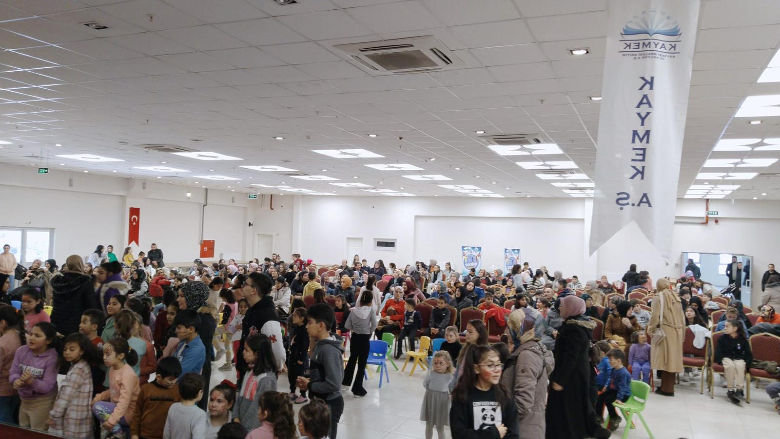 Büyükşehir KAYMEK, İlçelerdeki Tatil Şenliğinde 2 Bin 500 Çocuğa Ulaştı