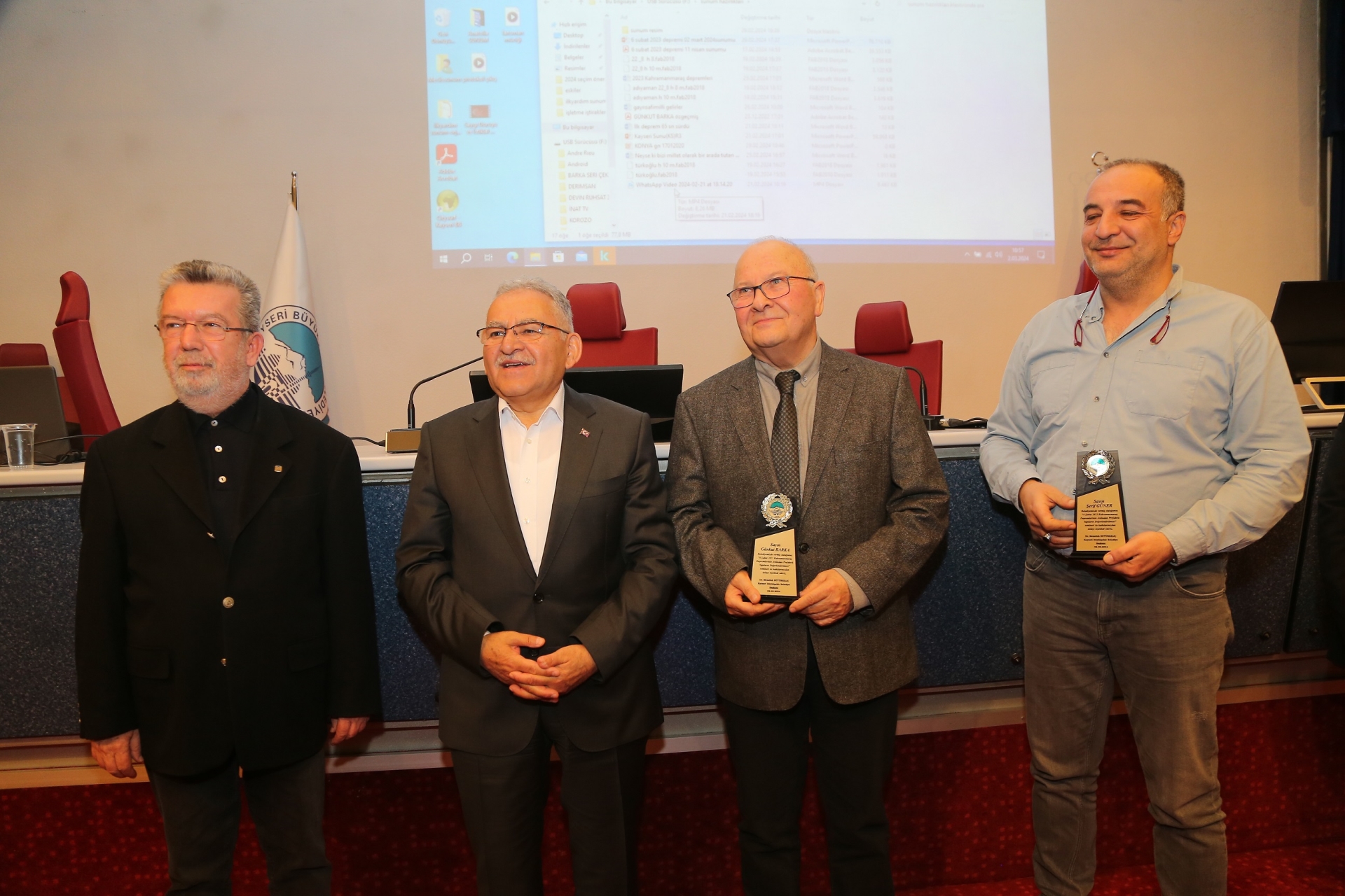 Başkan Büyükkılıç, Prefabrik Yapıların Değerlendirmesi Semineri’ne Katıldı