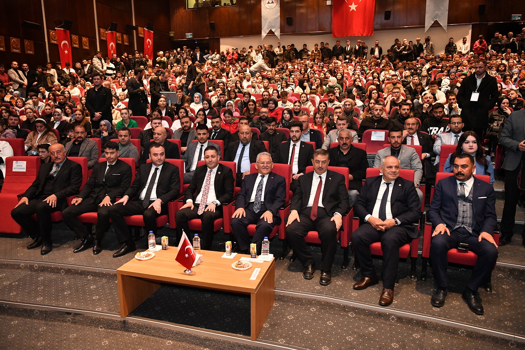 Başkan Büyükkılıç, Ülkü Ocakları Gençlik Buluşması’na Katıldı