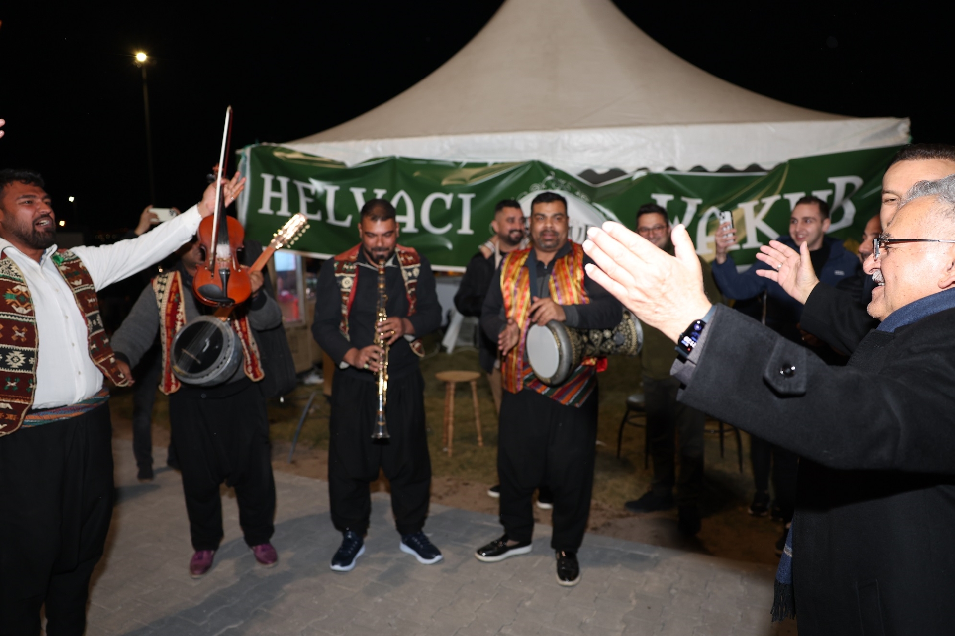 Başkan Büyükkılıç’a Ramazan Etkinlikleri'nde Çalgıcılardan Sürpriz Beste