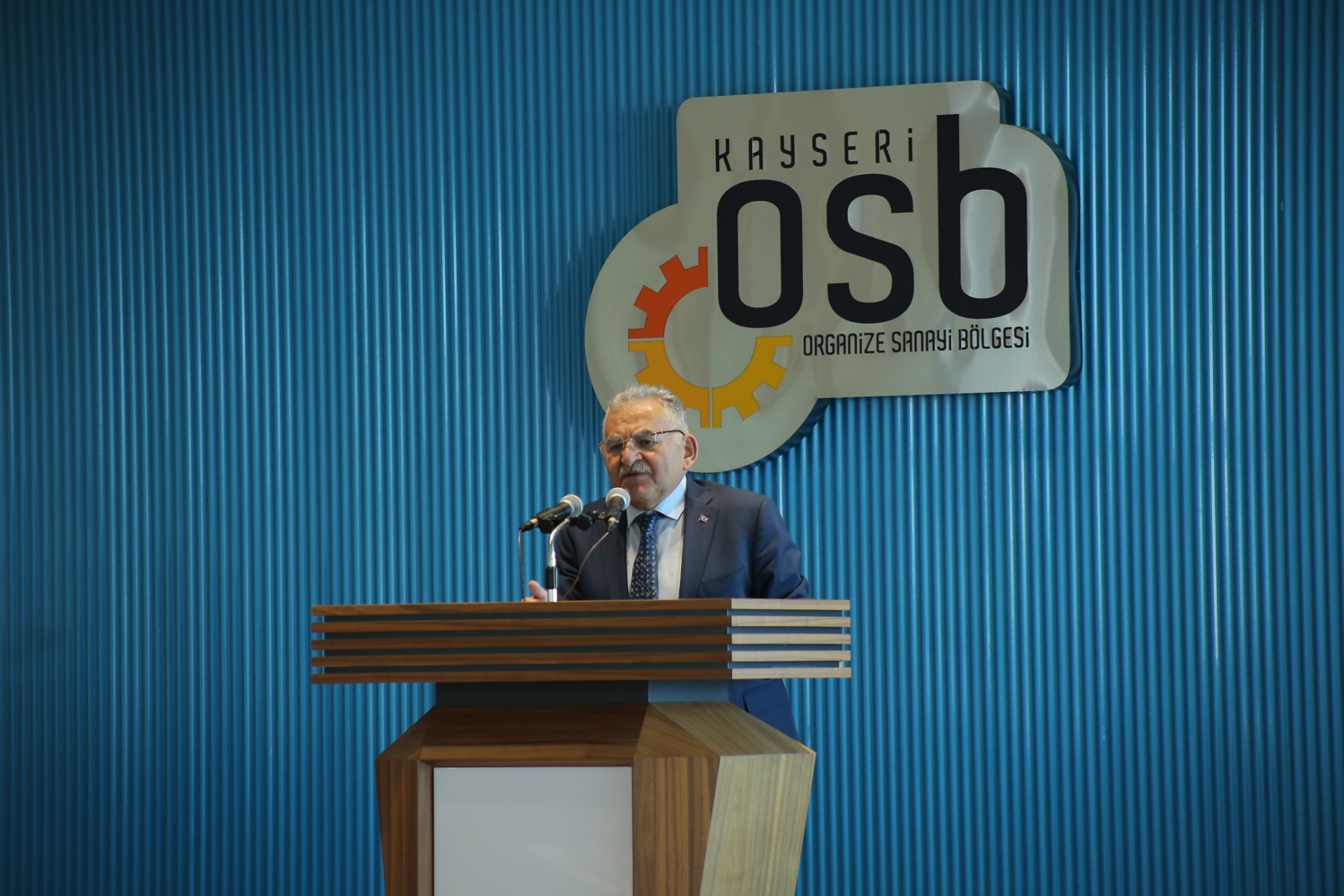 Başkan Büyükkılıç’tan İş İnsanlarına “İstikrar” Vurgusu