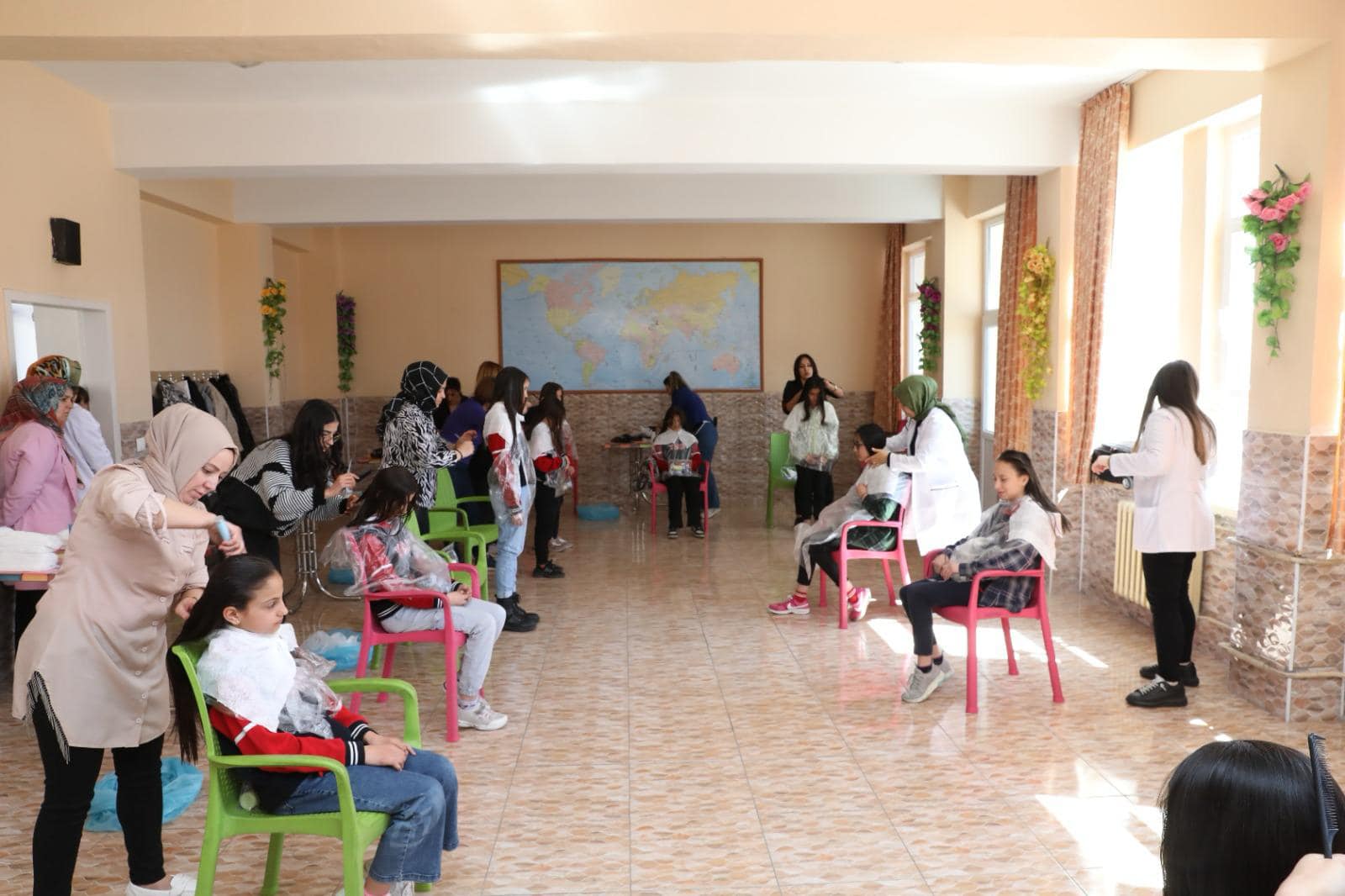 KAYMEK, Ortaokulu Öğrencilerine Hijyen Kurallarının Önemini Anlattı