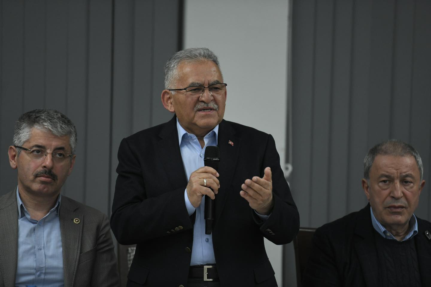 Meclis Üyeleri İle Bir Araya Gelen Başkan Büyükkılıç’tan Önemli Açıklamalar