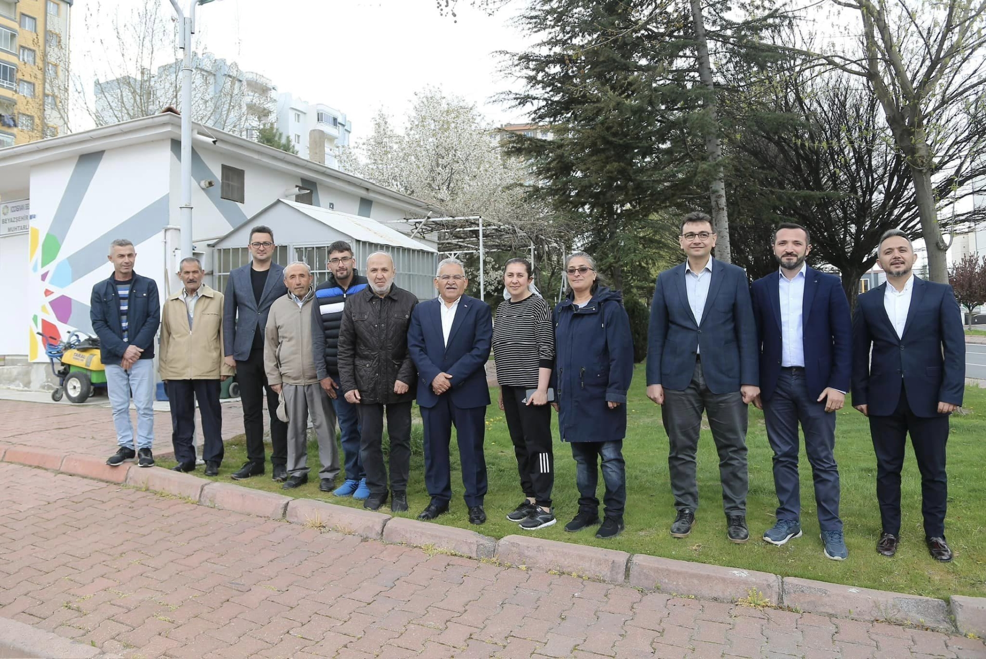 Başkan Büyükkılıç’a Beyazşehir Mahalle Sakinlerinden Sıcak ve Samimi İlgi