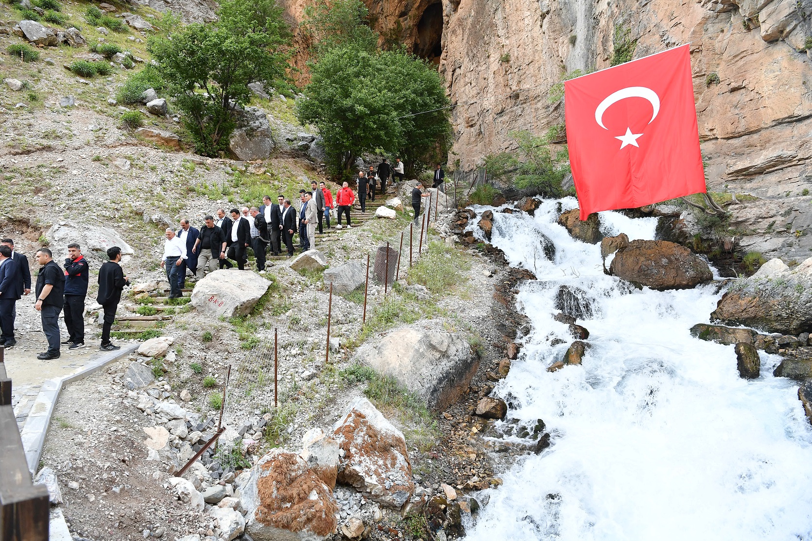 Başkan Büyükkılıç’tan Yeni Turizm Destinasyonu Şelaleler Diyarı’na Davet