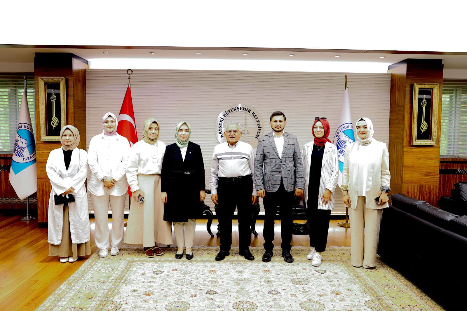 Başkan Büyükkılıç’a TÜGVA Heyetinden Ziyaret