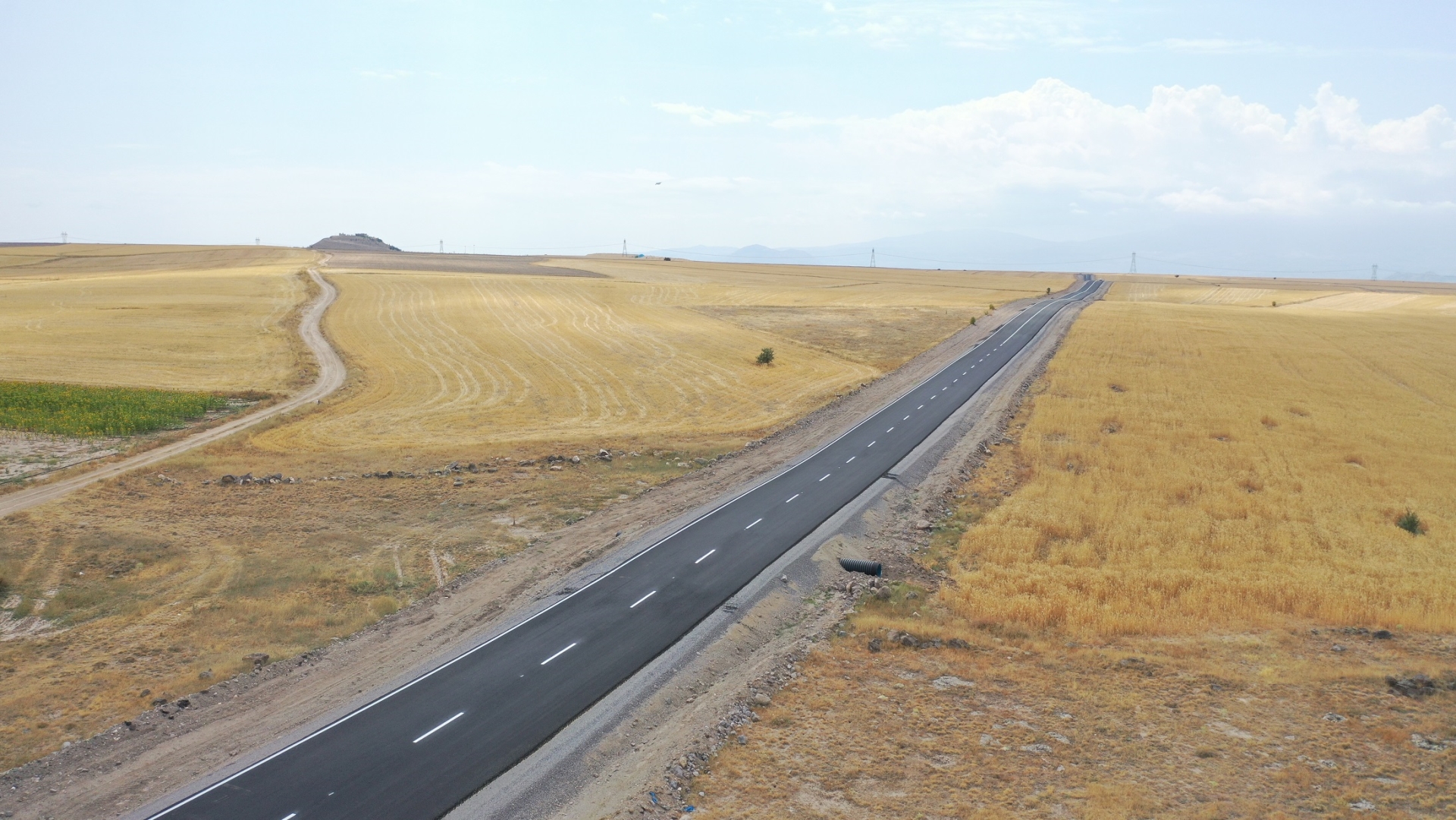 Büyükşehir, 10 Mahalleyi Yakından İlgilendiren 50 Milyon TL’lik Yolu Hizmete Açtı
