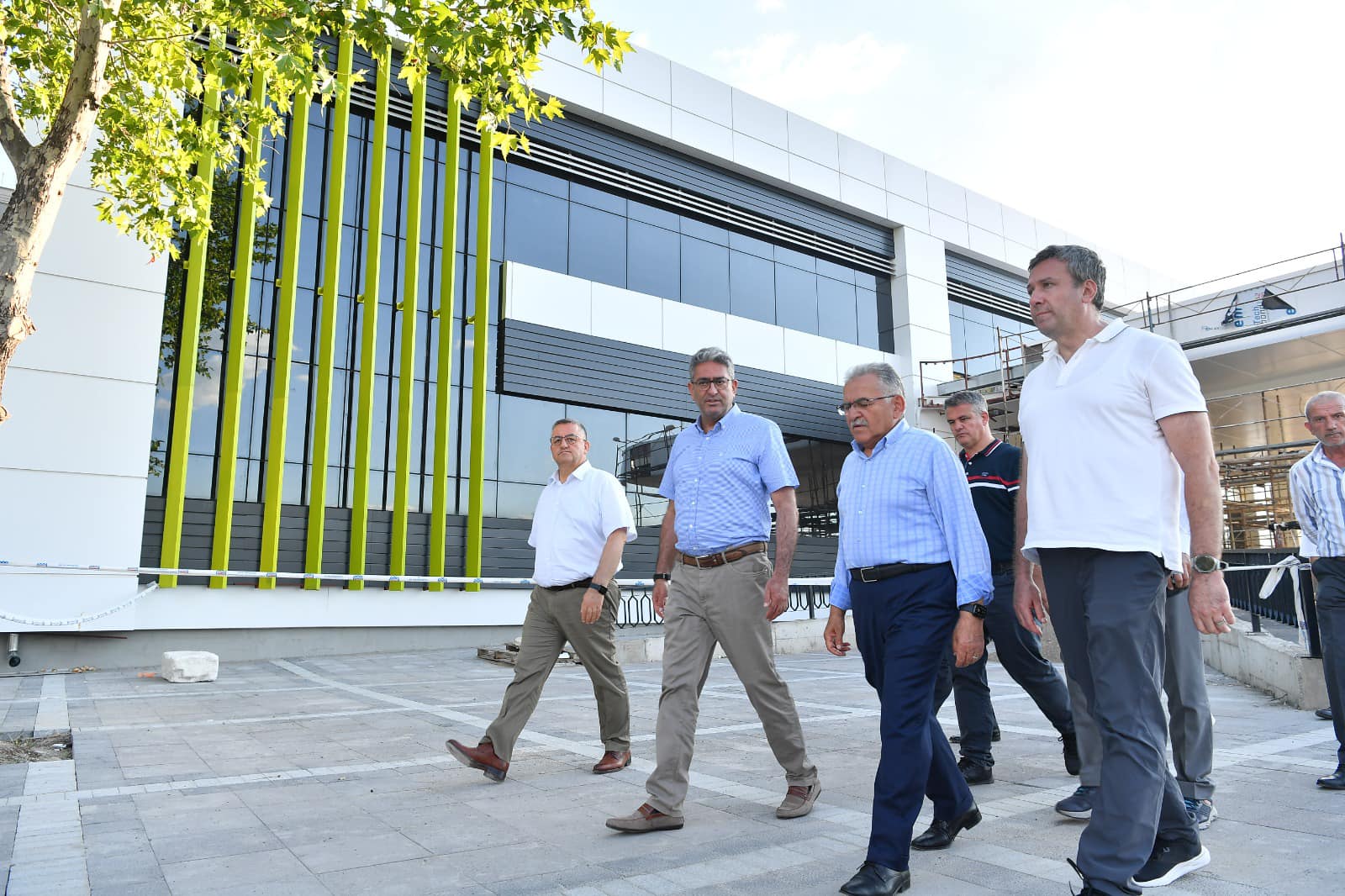 Doktor Başkanın “Sağlık” ve “İnsan” Odaklı Hizmetleri Sürüyor