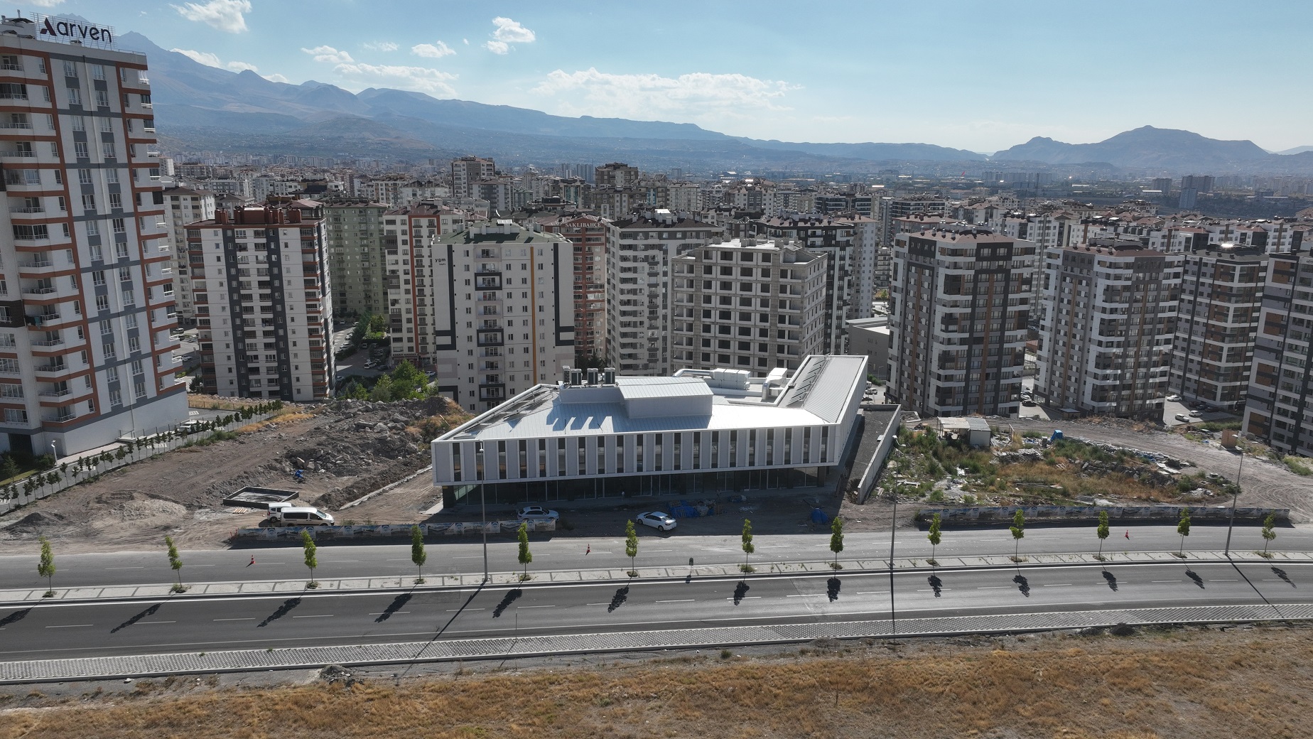 Büyükkılıç’ın İnsan Odaklı Projelerinden Talas Sosyal Yaşam Merkezi, Açılış İçin Gün Sayıyor