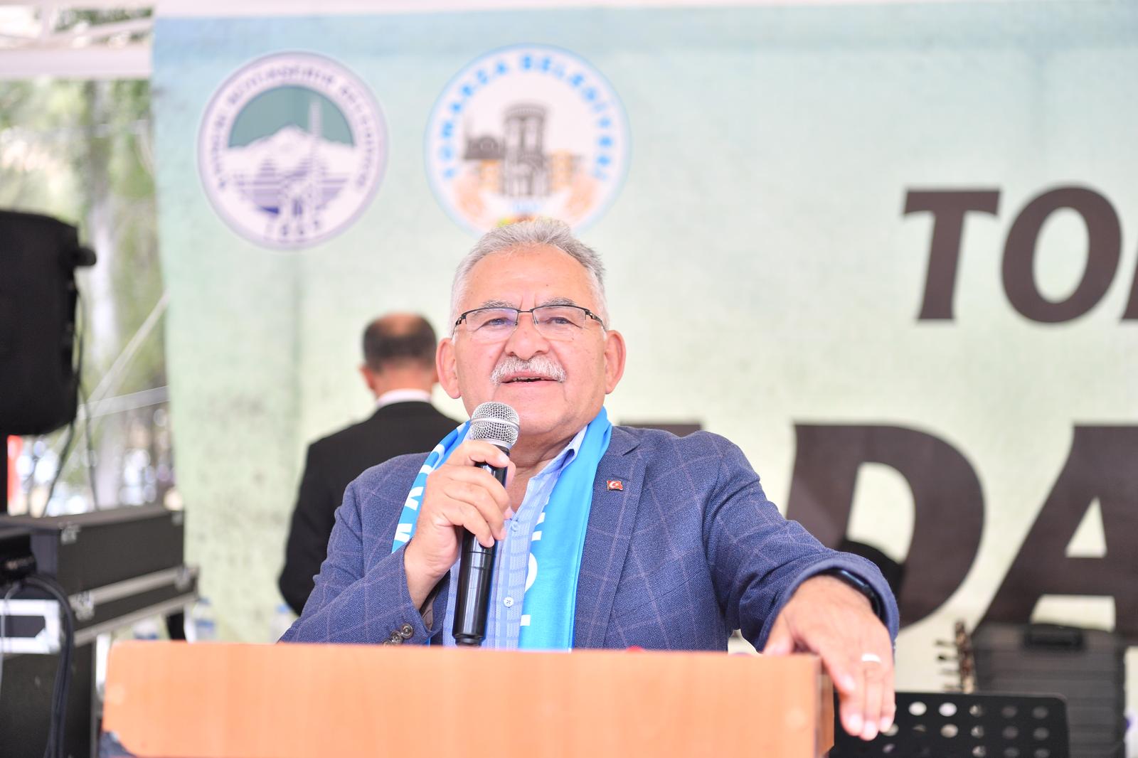 Akar ve Büyükkılıç, Milletvekilleri ile Birlikte Dadaloğlu Şenliklerine Katıldı