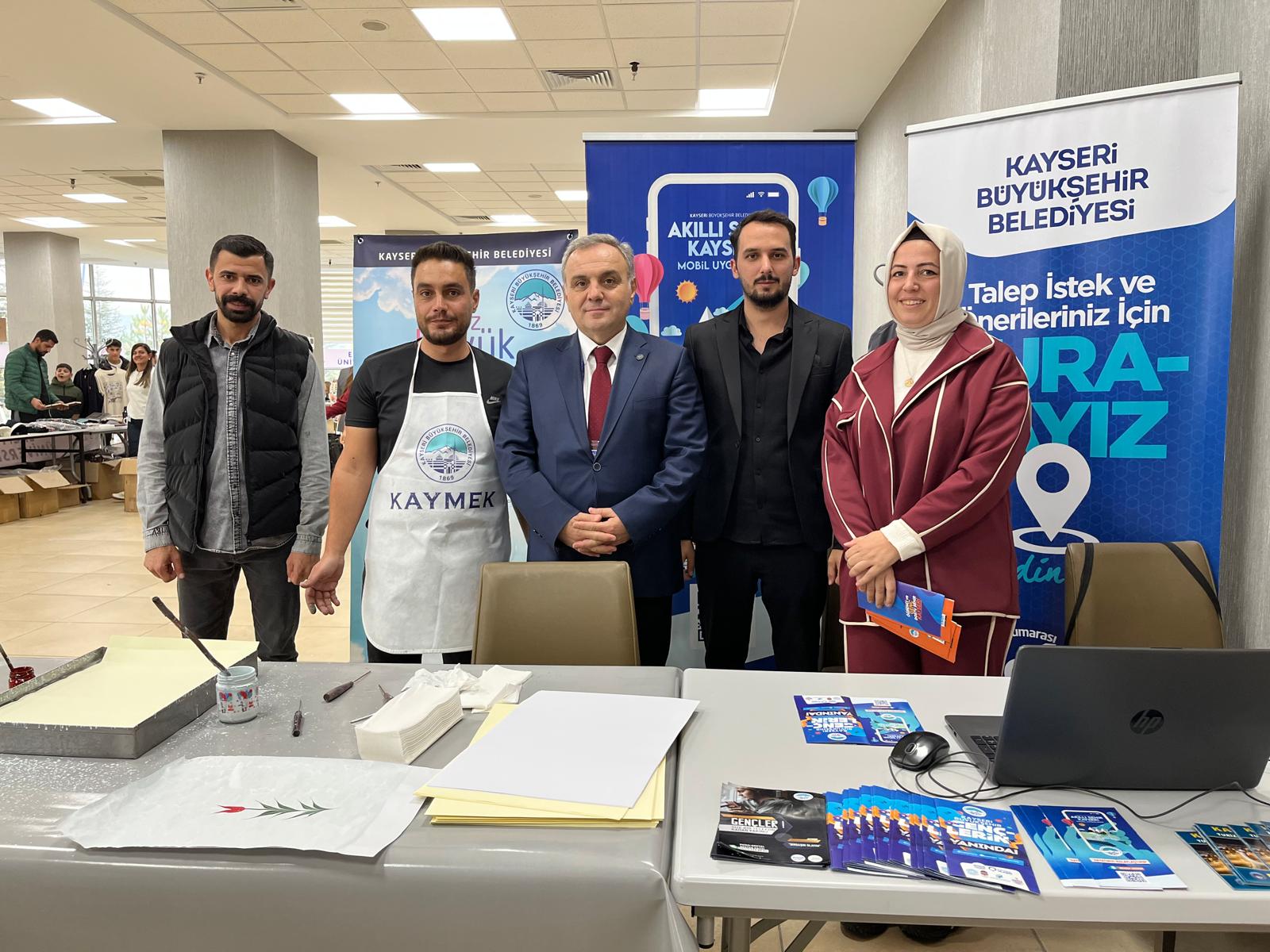 Büyükşehir, ERÜ Mezunları ile Bir Araya Geldi