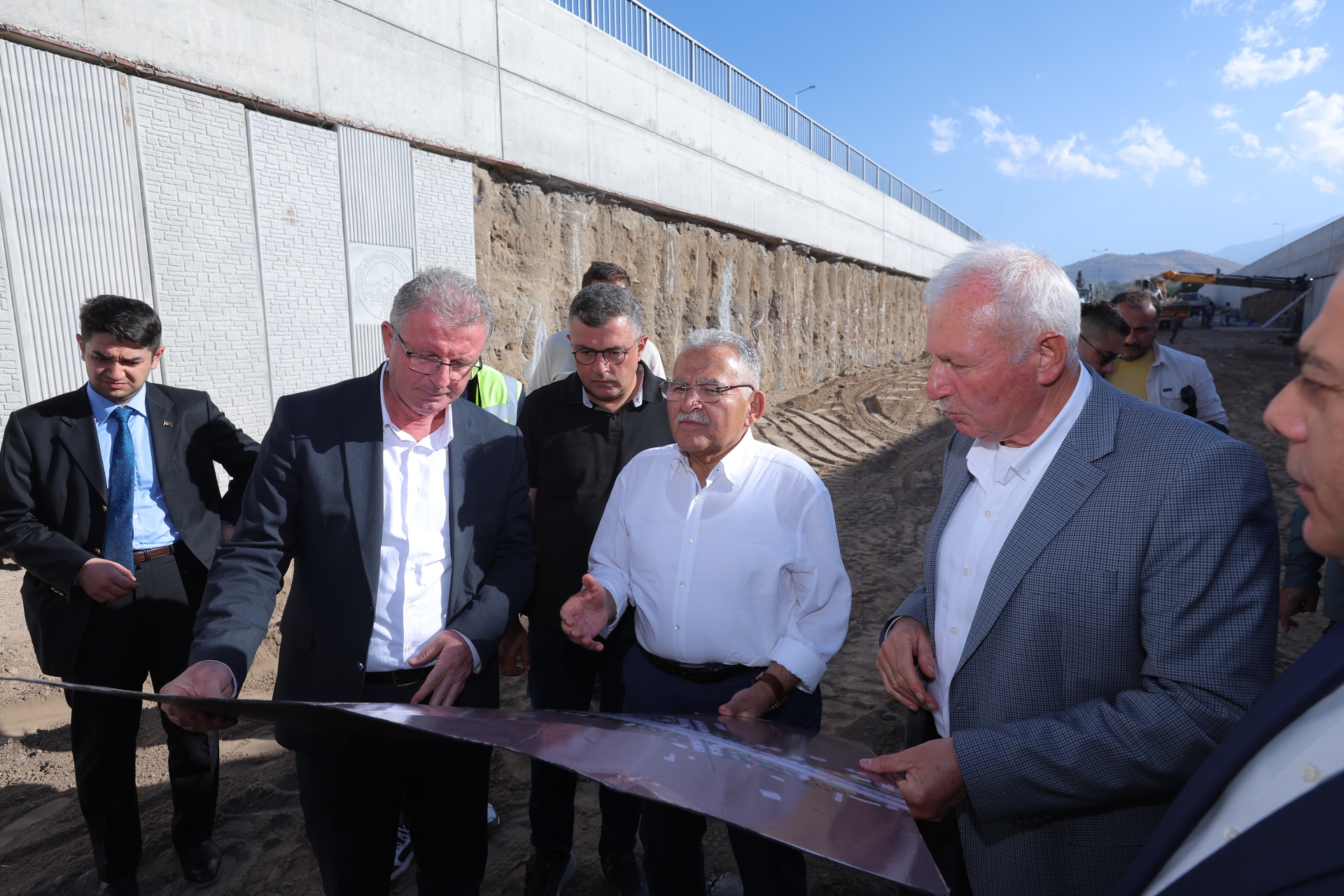 Başkan Büyükkılıç Yönetiminde Büyükşehir'den 1,5 Milyar TL’lik Fen İşleri Yatırımı