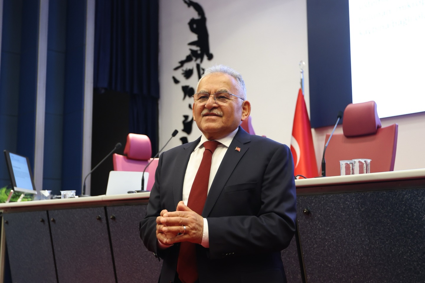 Büyükşehir’den Hizmet Sektörüne Acil Durum ve İlk Yardım Eğitimi: Başkan Büyükkılıç’tan Ziyaret