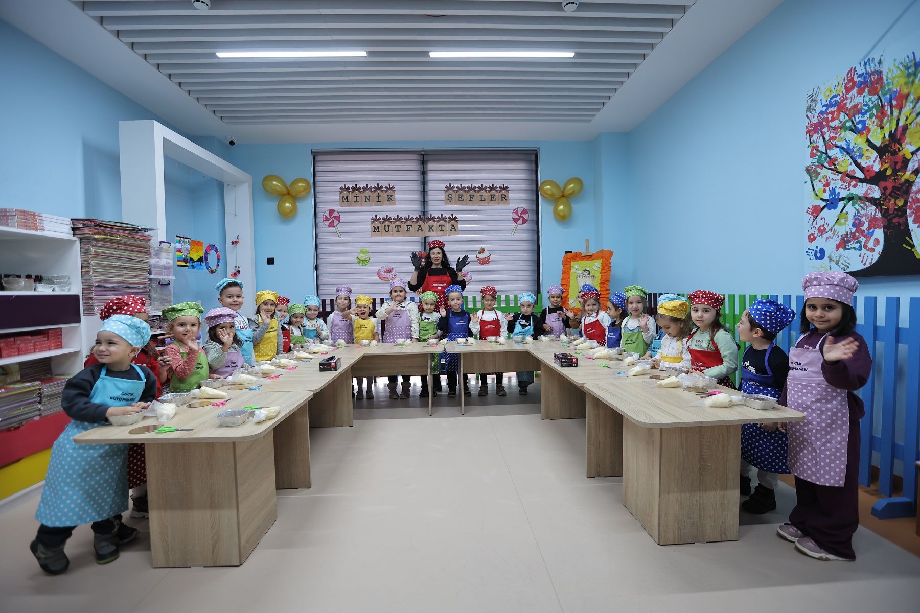 Büyükşehir’in Miniklere Özel Merkezinde “Minik Şefler Mutfakta” Etkinliği