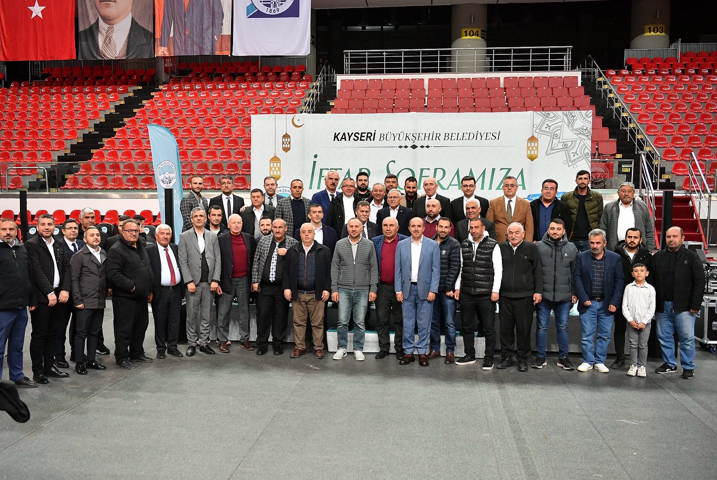 Başkan Büyükkılıç, Özel Halk Otobüsü Esnafı ile İftar Programında Buluştu
