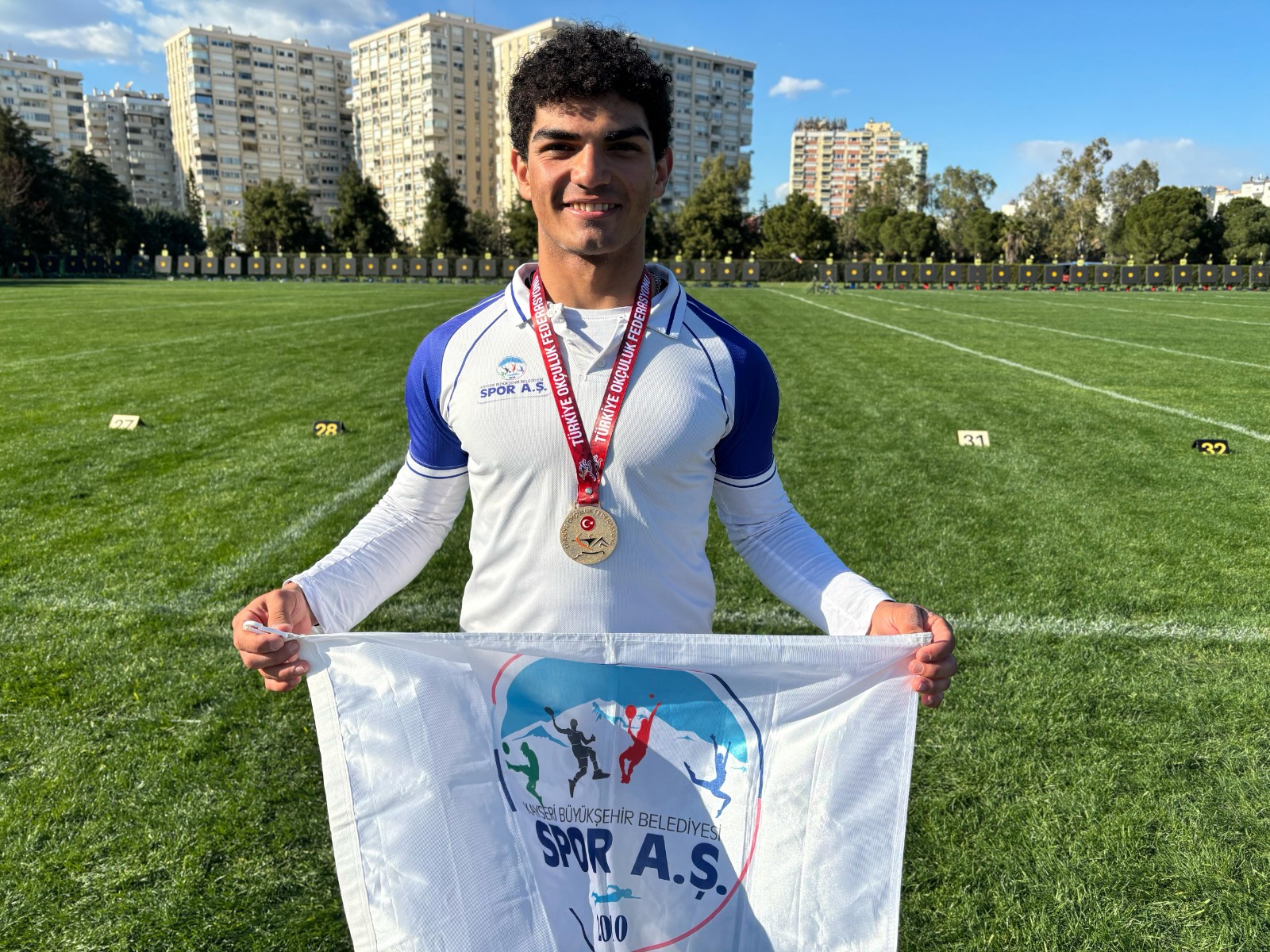 Büyükşehir Spor A.Ş.’nin Türkiye Şampiyonlarına Büyükkılıç’tan Tebrik
