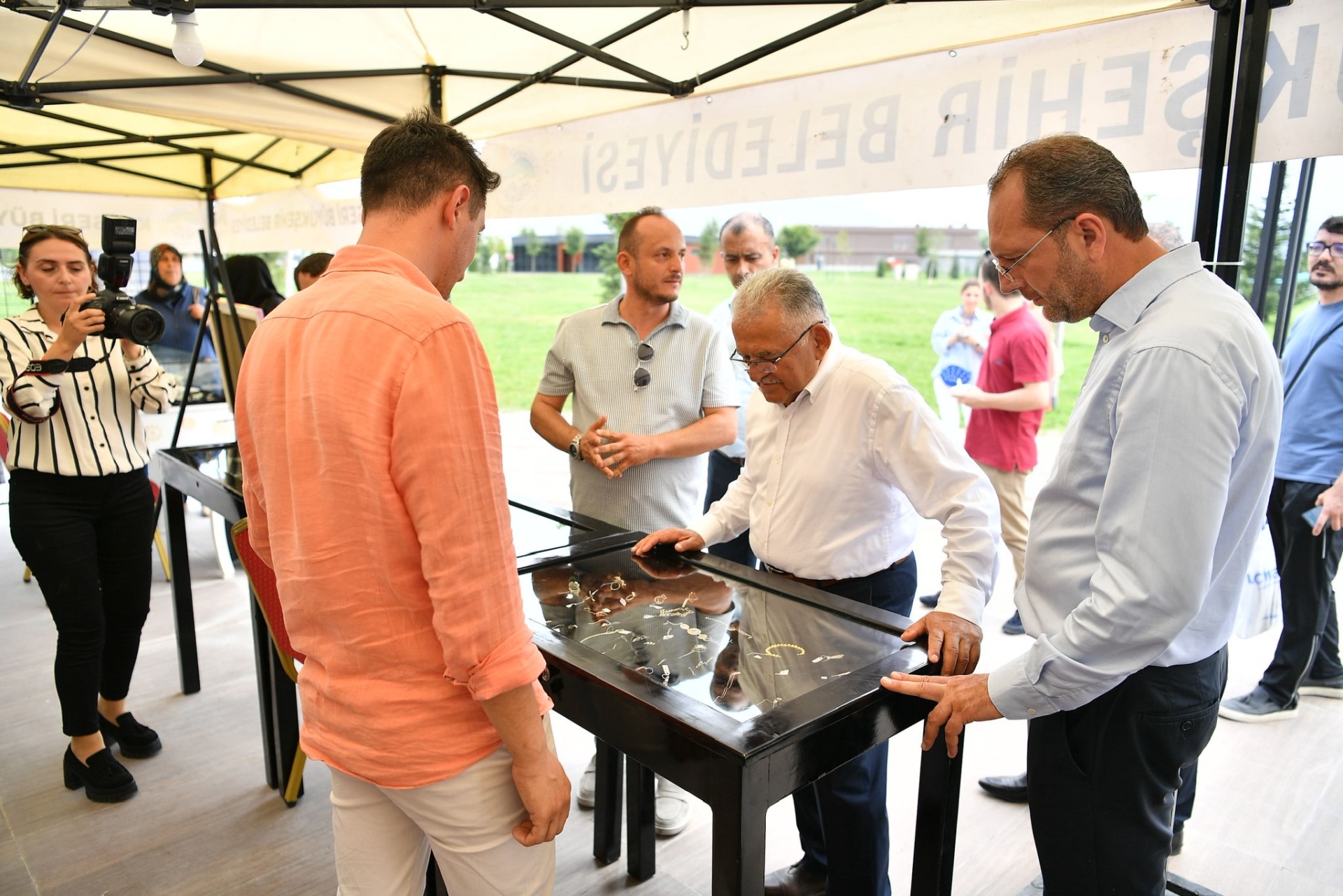 Başkan Büyükkılıç, KAYMEK Yıl Sonu Sergisi’ni Açtı
