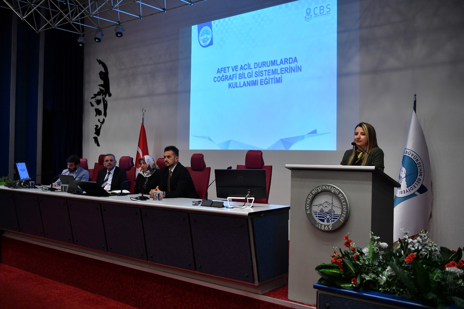 Kayseri Büyükşehir’de Akıllı Şehircilik ve Afet İşlerine Yönelik İki Önemli Eğitim