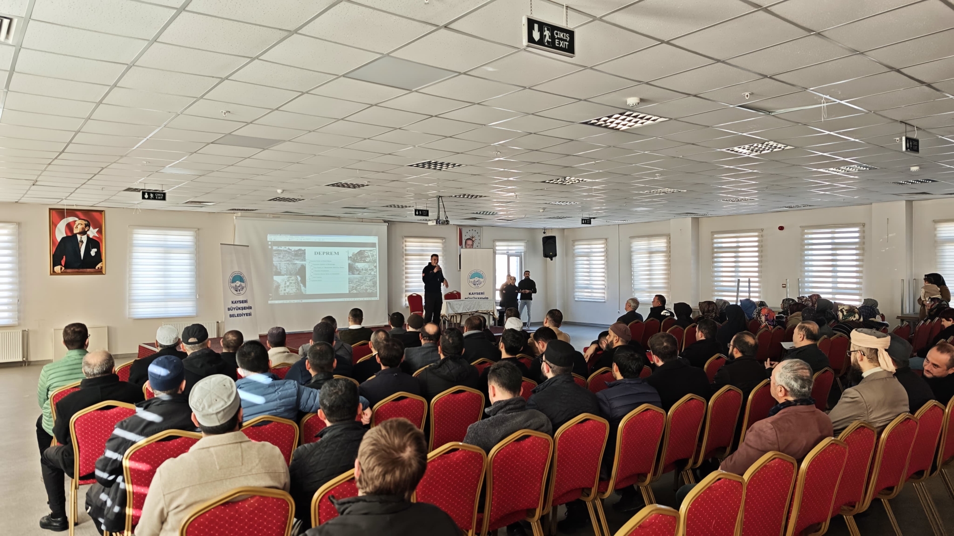 Büyükşehir’den Bünyan ve Felahiye’de Afet Farkındalık ve Yangın Söndürme Eğitimi