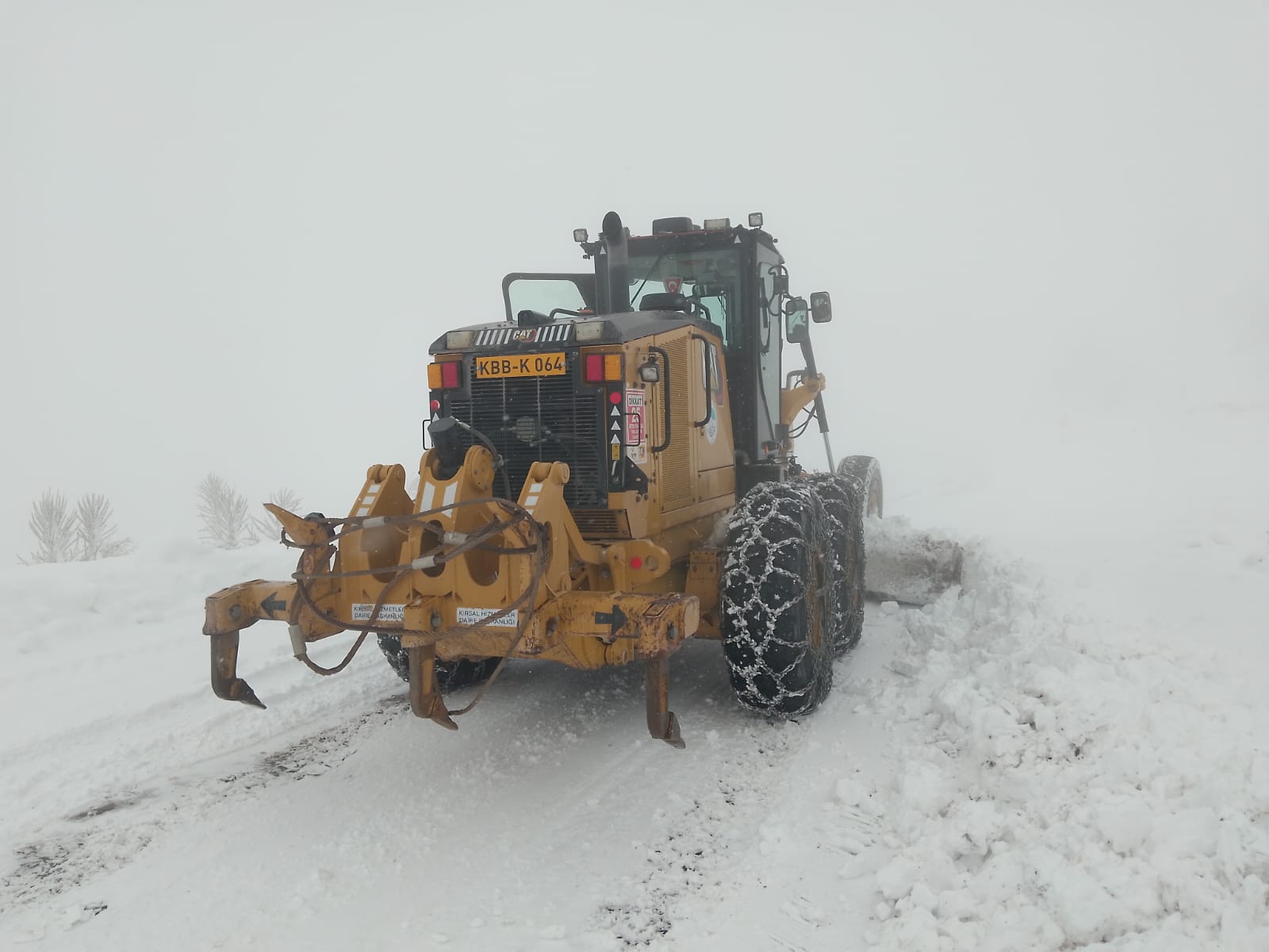 Kayseri Büyükşehir’den Kesintisiz Karla Mücadele: 146 Mahalle Yolu Açıldı