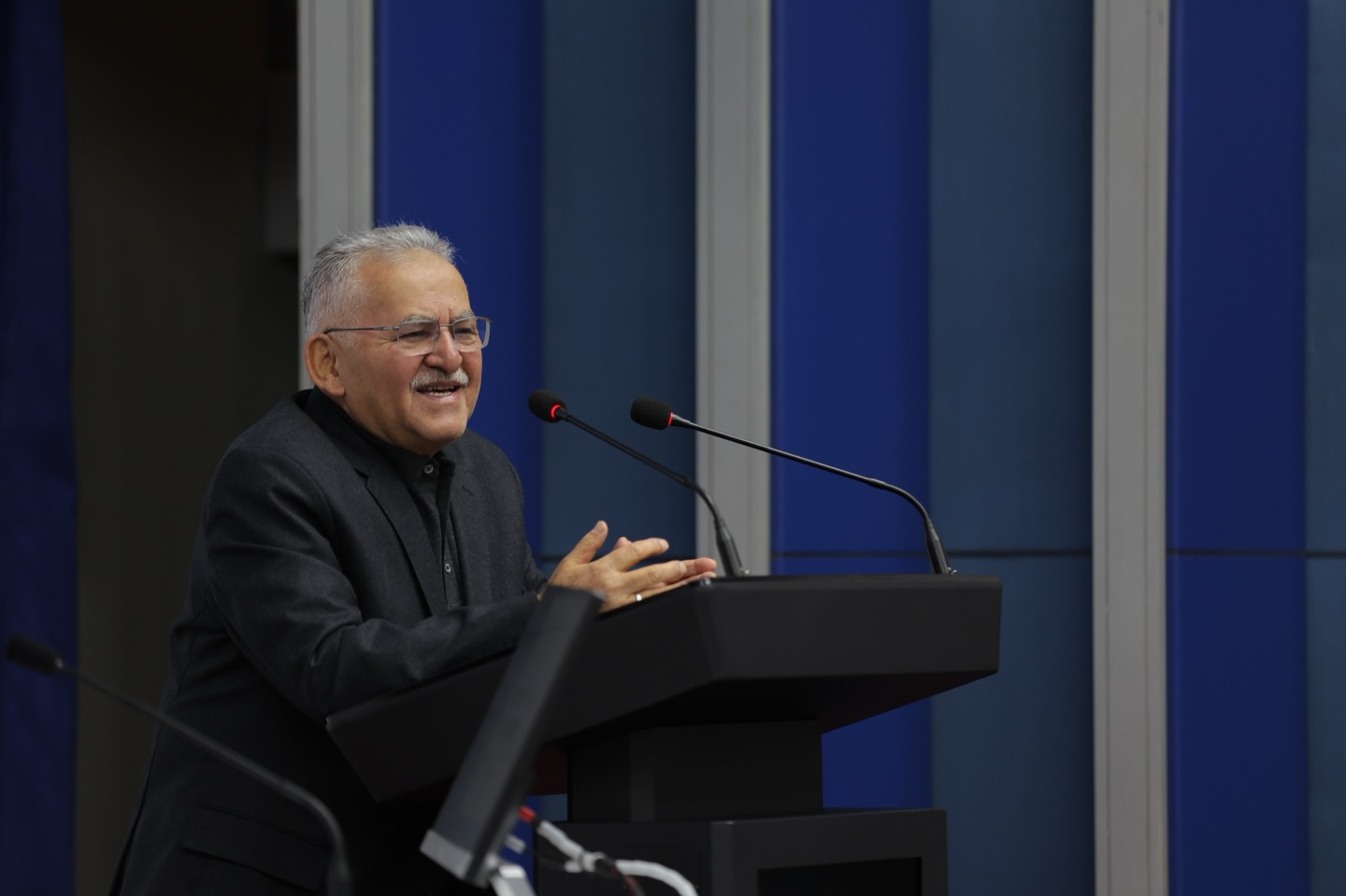 Kent Konseyi Genel Kurulu’nda Konuşan Başkan Büyükkılıç’tan “Ortak Akıl” Vurgusu