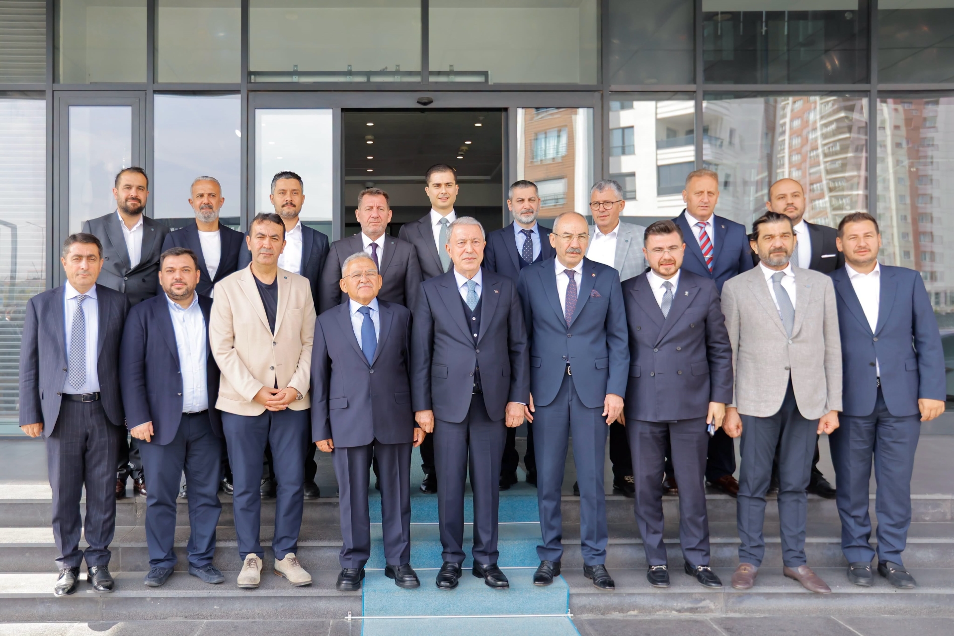 Başkan Büyükkılıç’tan Kayseri’nin Ekonomik Gücüne Katkı Sunan Odalara Tebrik Ziyareti