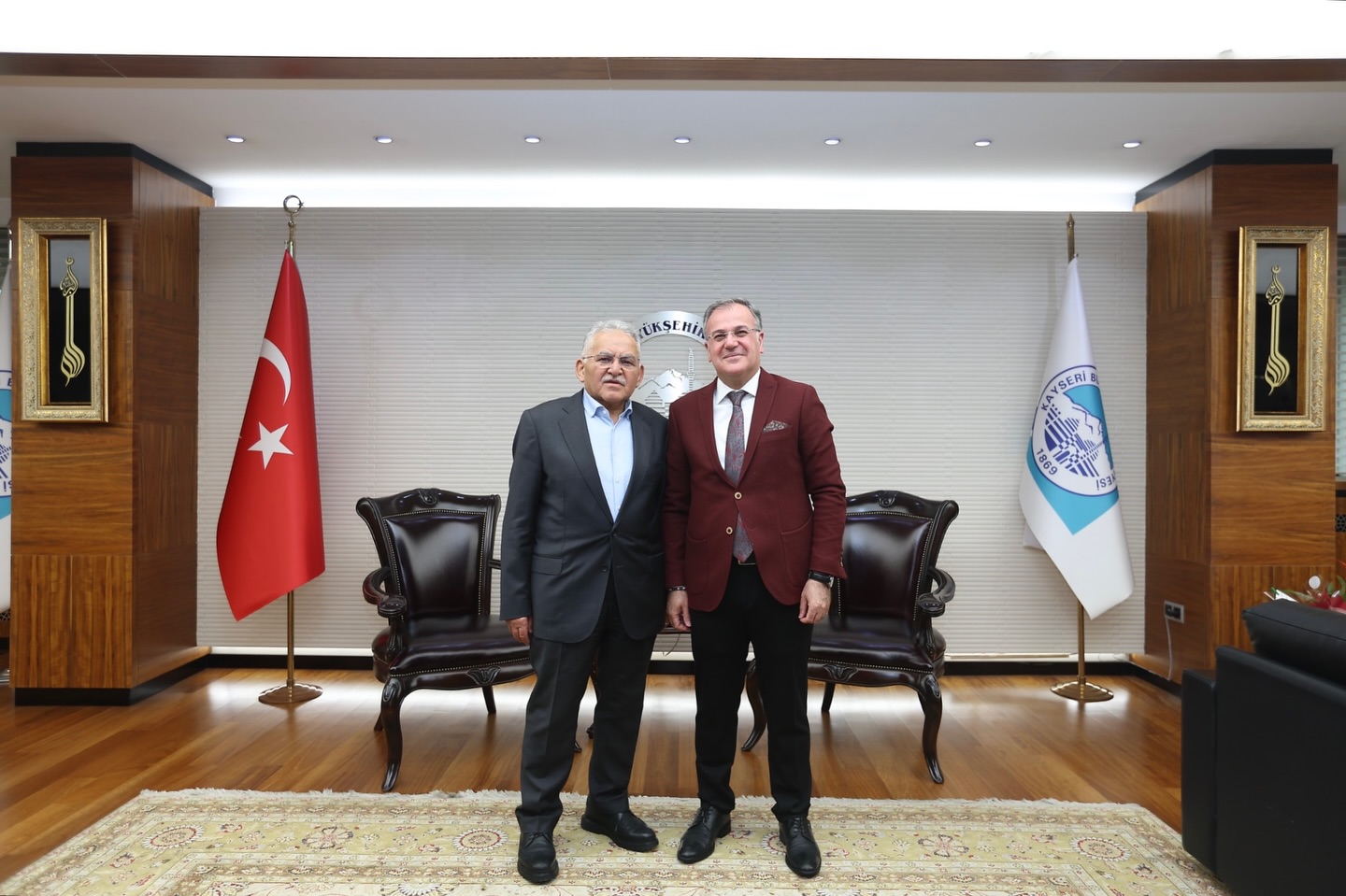 Başkan Büyükkılıç’a Yoğun Ziyaret Trafiği