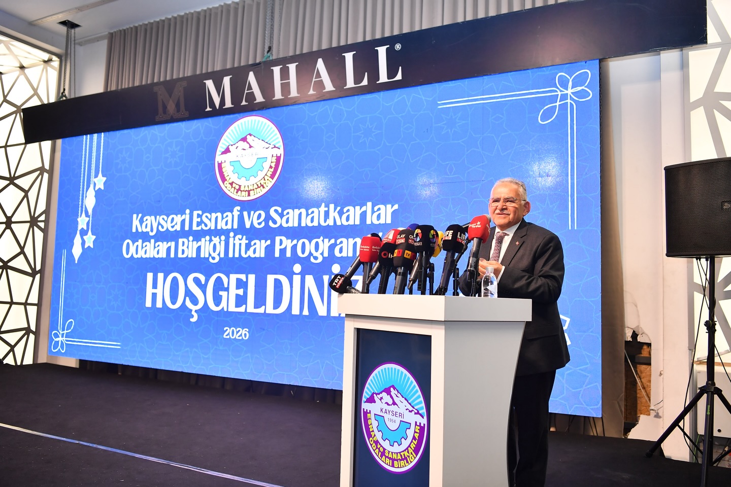 Büyükkılıç Esnafla Buluştu, Kayseri Kadir Gecesi’nde Tek Yürek Oldu