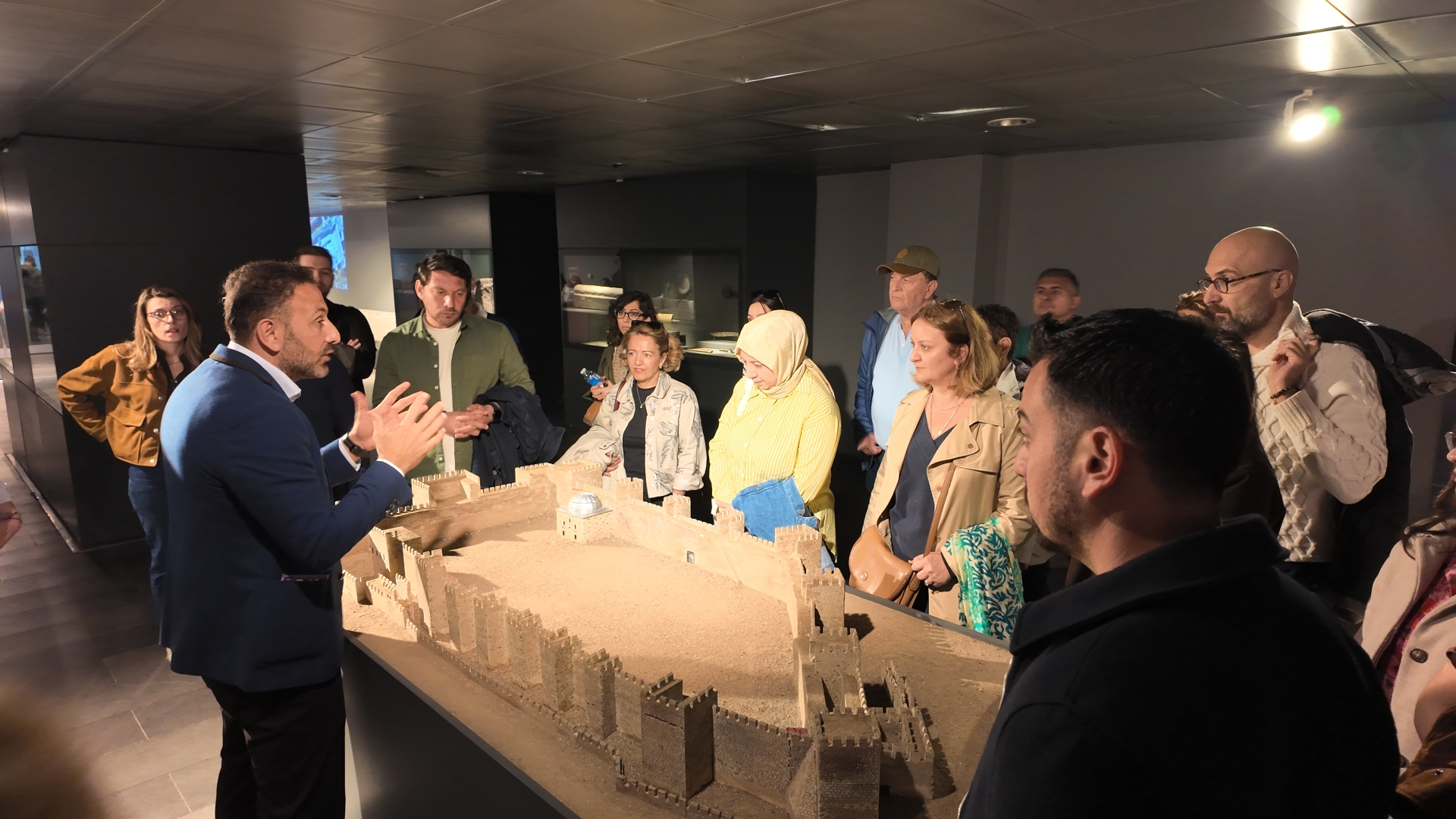 Büyükşehir, 57 Şehirden Gelen Akademisyenlere Kültür Yolu Gezisi ile Kayseri’yi Tanıttı