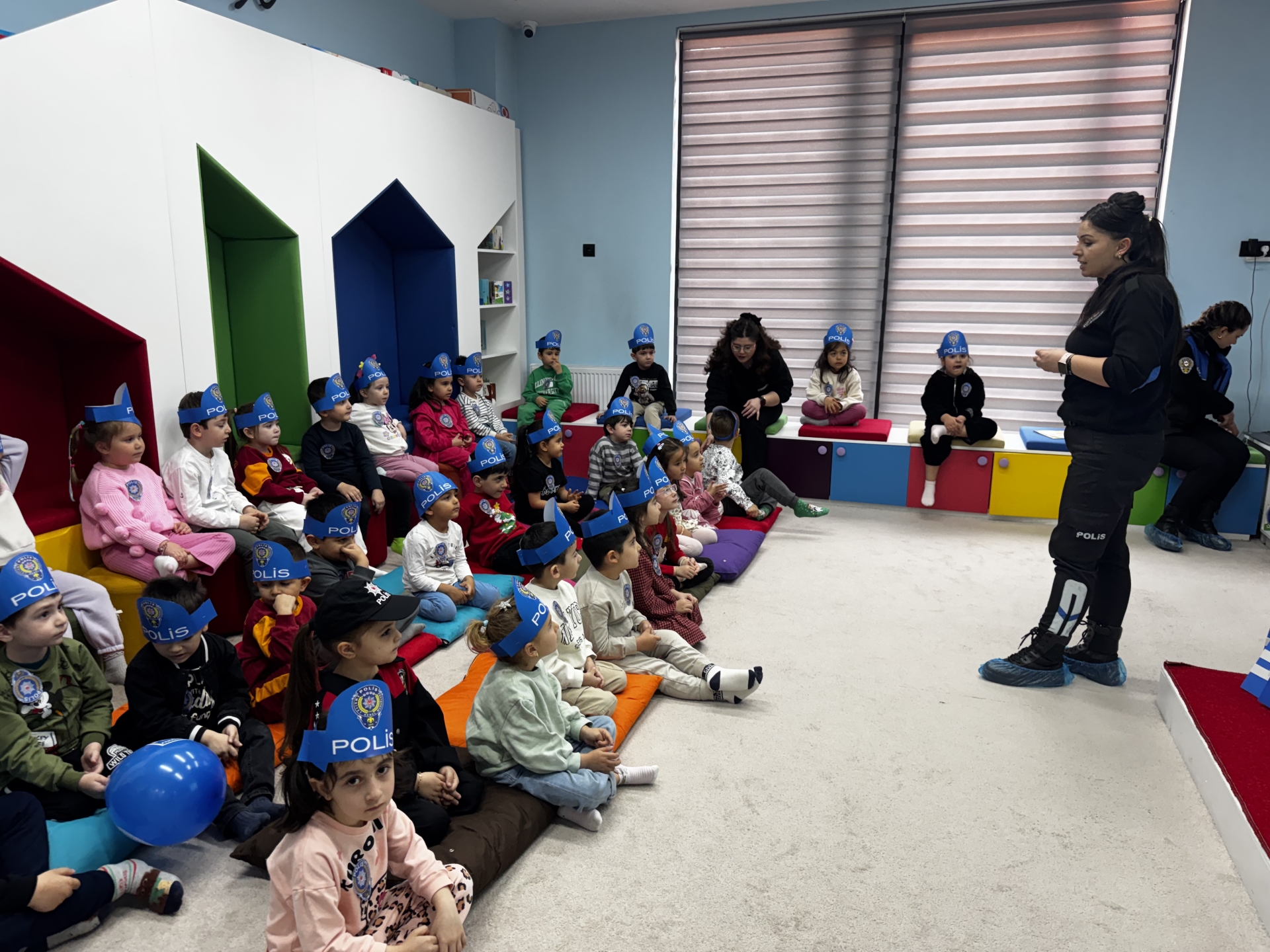 Büyükşehir’den Anlamlı Etkinlik: Miniklere Polislik Mesleği Tanıtıldı