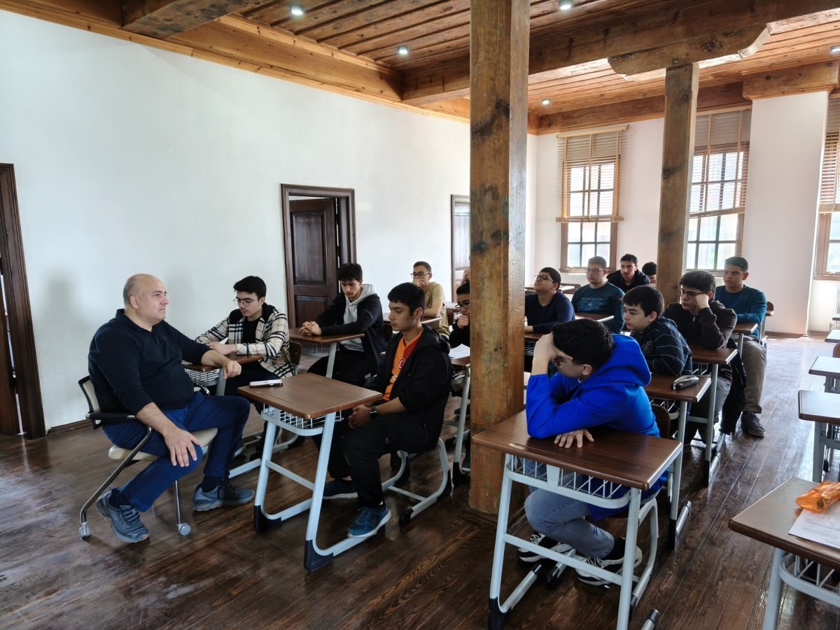 Büyükşehir’den KAYMEK ile Eğitimde Örnek Proje: Matematik Kampı