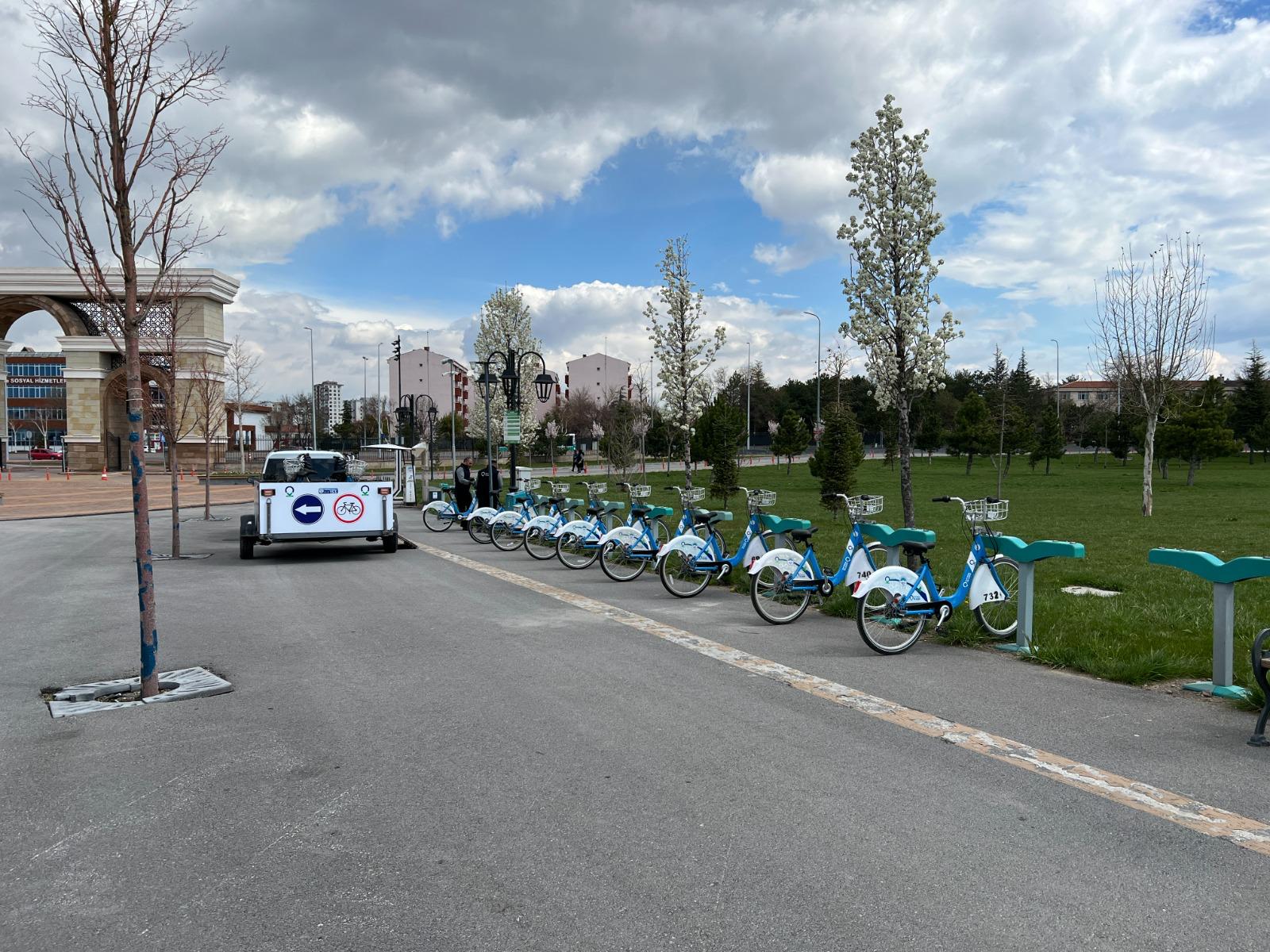 Kayseri’de Büyükşehir ile Pedallar Yeniden Dönüyor: KAYBİS Yeni Sezonu Açtı