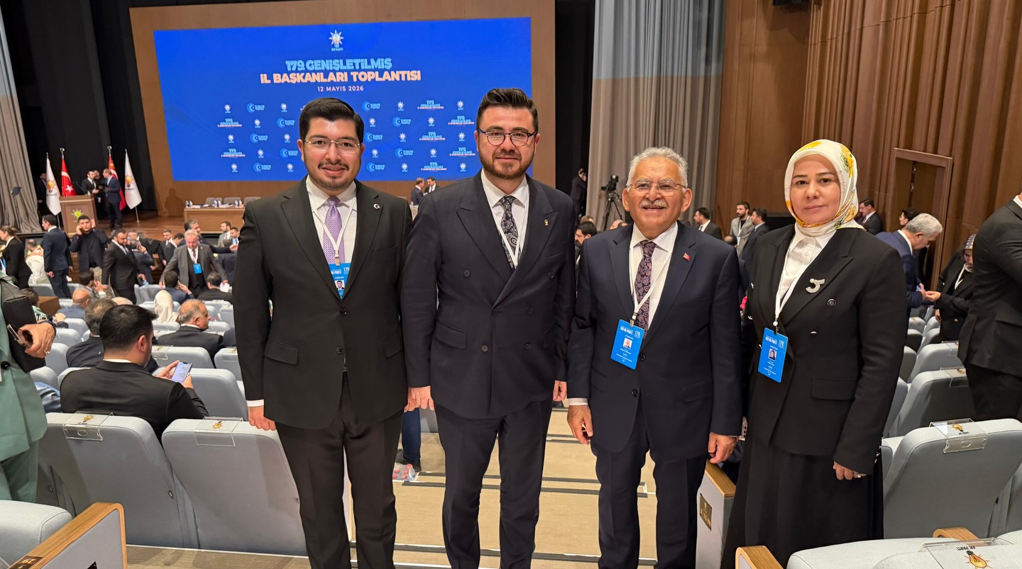 Başkan Büyükkılıç, AK Parti Genişletişmiş İl Başkanları Toplantısı’na Katıldı