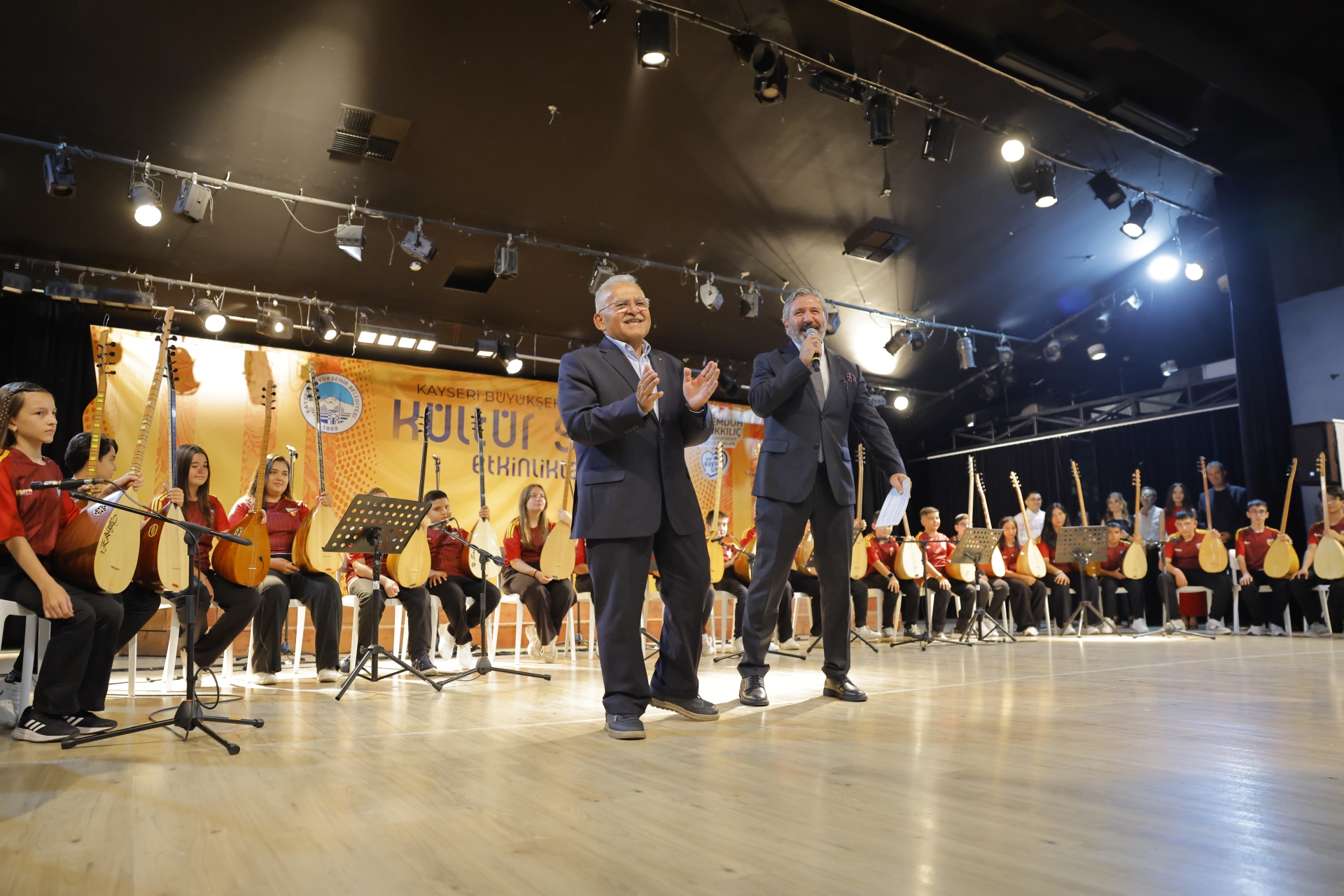 Başkan Büyükkılıç, Konservatuvar Yaz Okulu Kapanış ve Sertifika Töreni’ne Katıldı