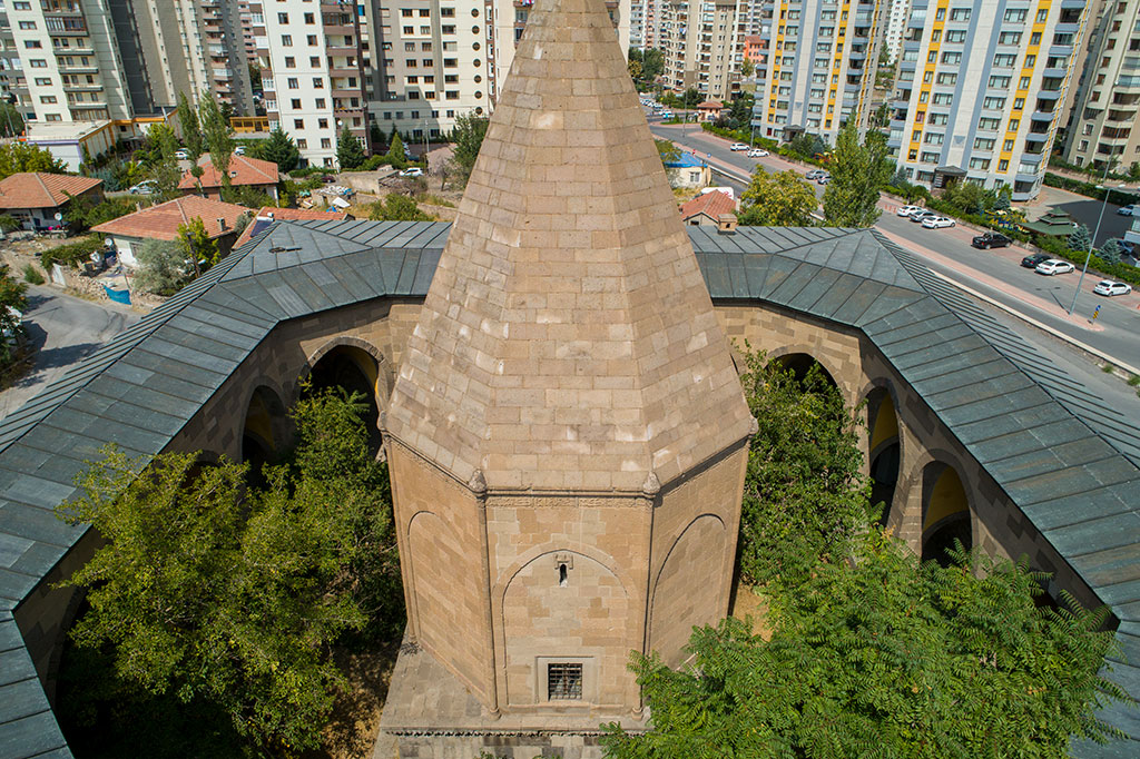 Köşk Medrese